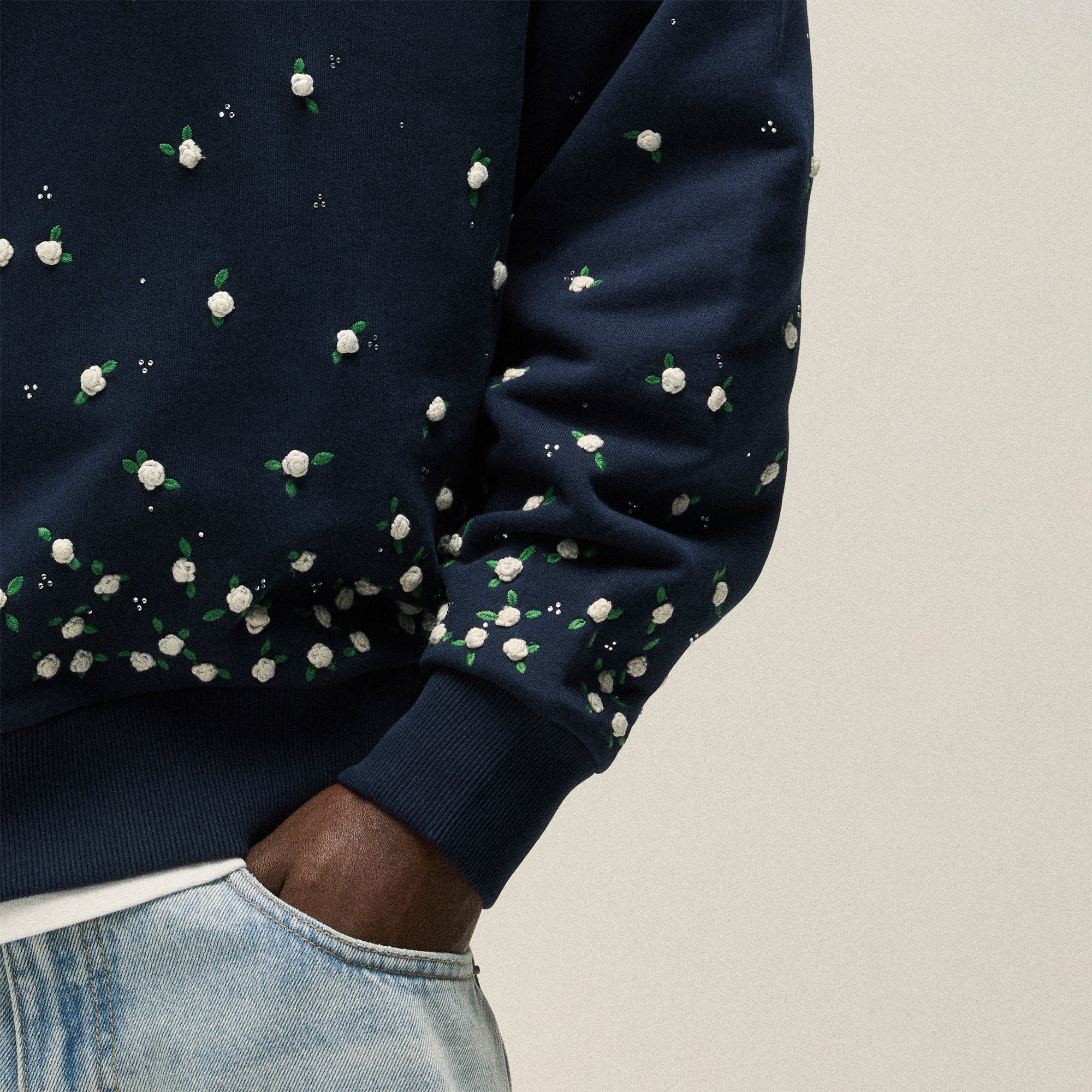 【KITH】フローラル Ombre Nelson カラード プルオーバー Kith Floral Ombre Nelson Collared Pullover - Nocturnal