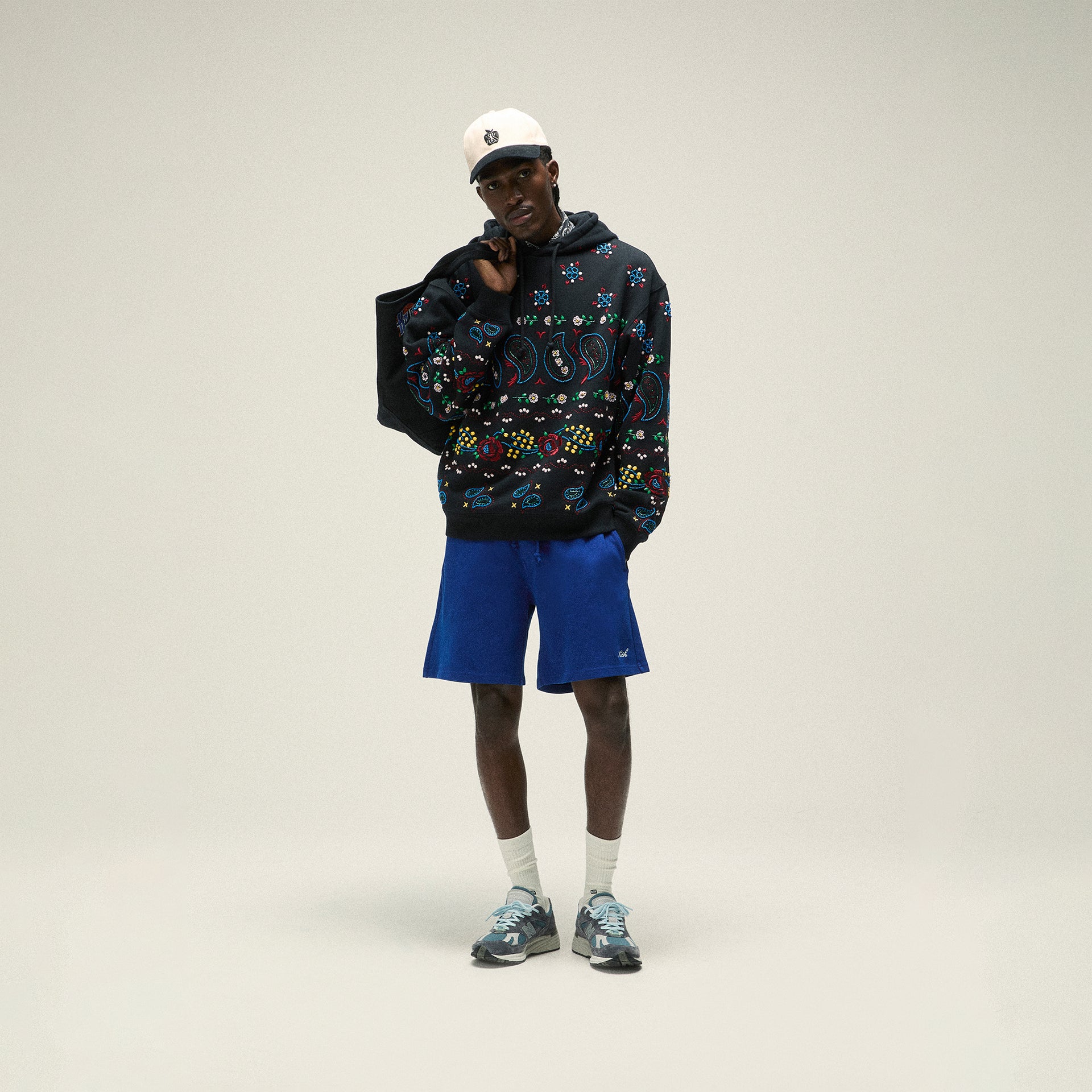 &Kin Paisley Floral Williams III Hoodie - Black