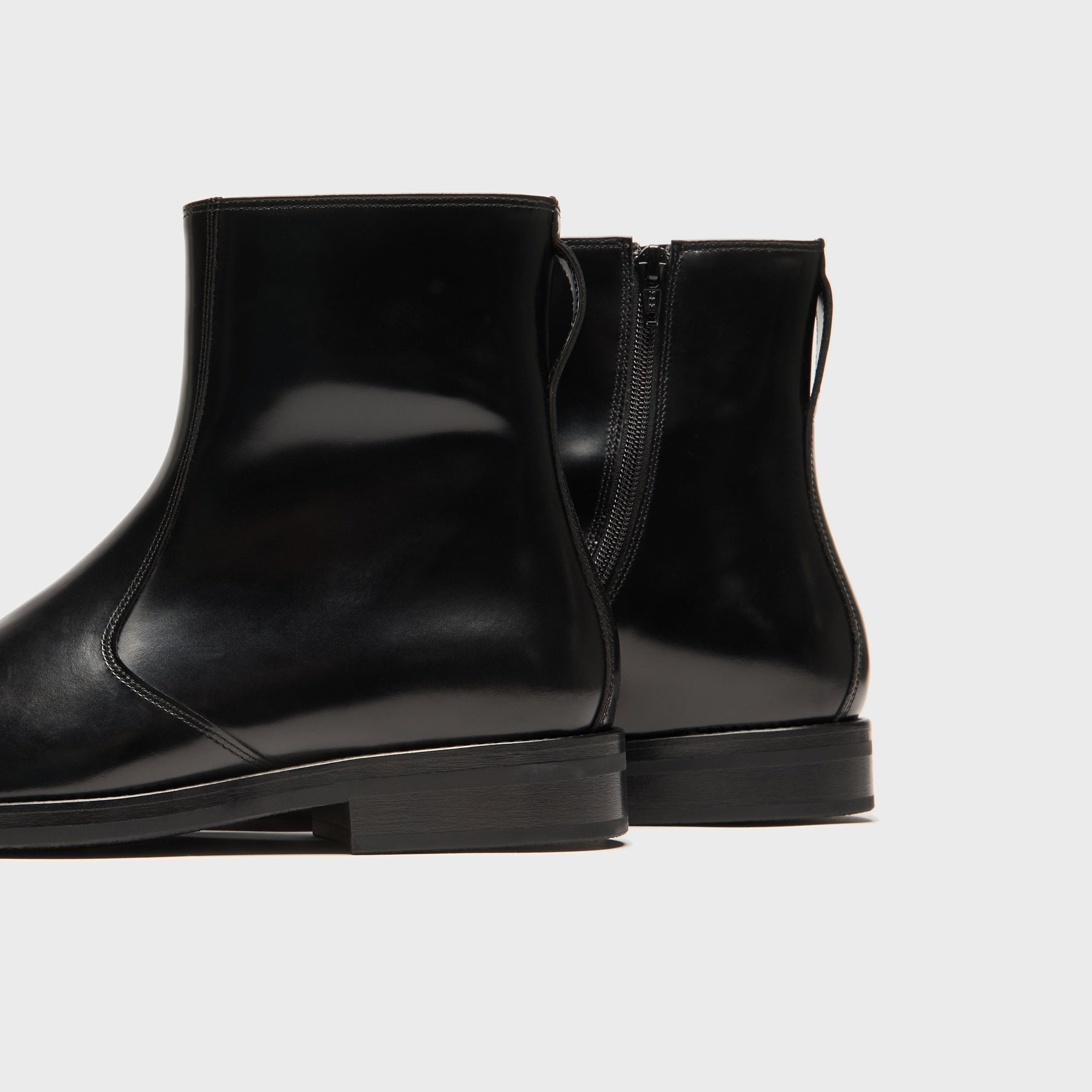 Lemaire Zipped Boots - Black – Kith
