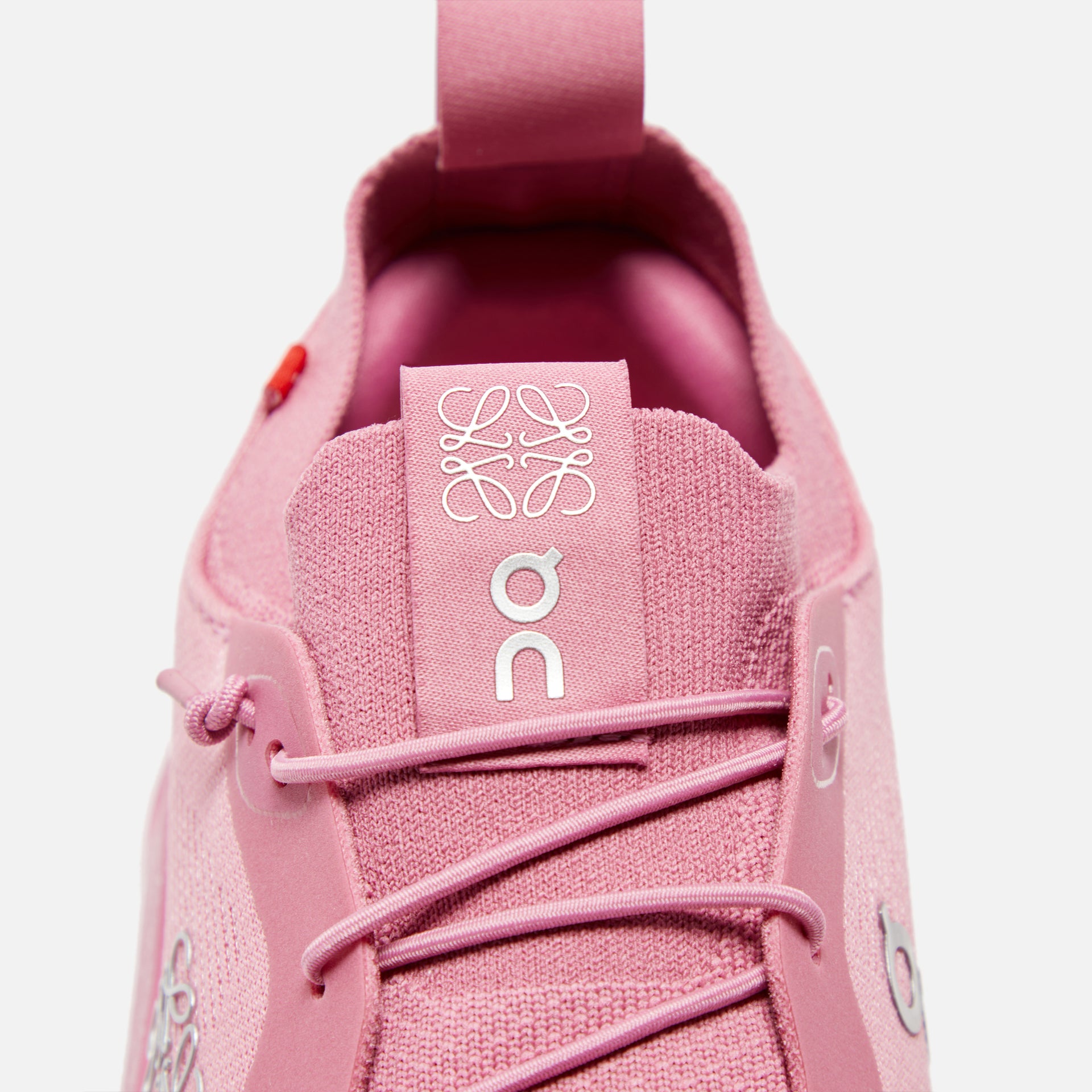 Loewe x On Running WMNS Cloudtilt - Rose