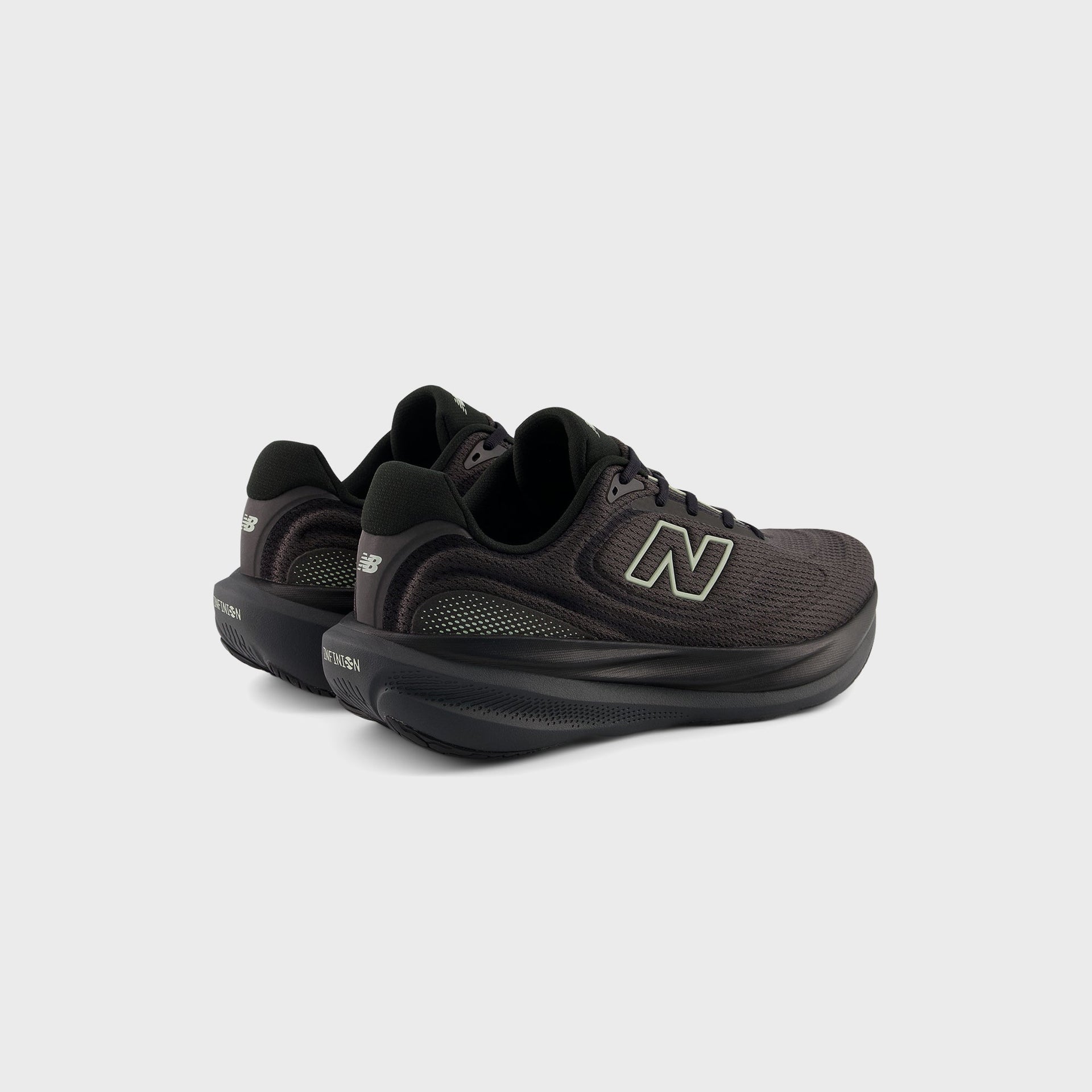 New Balance 1080v15 - Black / Faded Black / Olivine