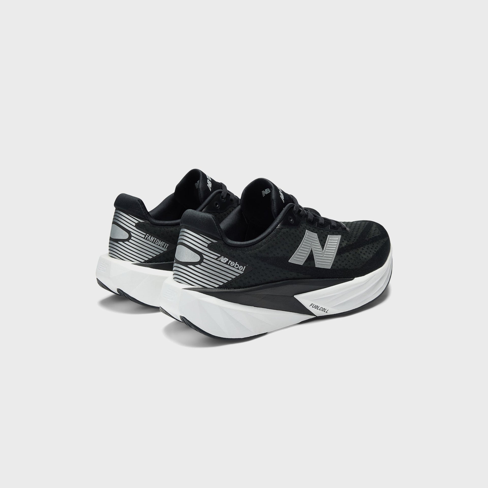New Balance FuelCell Rebel v5 - Black / White