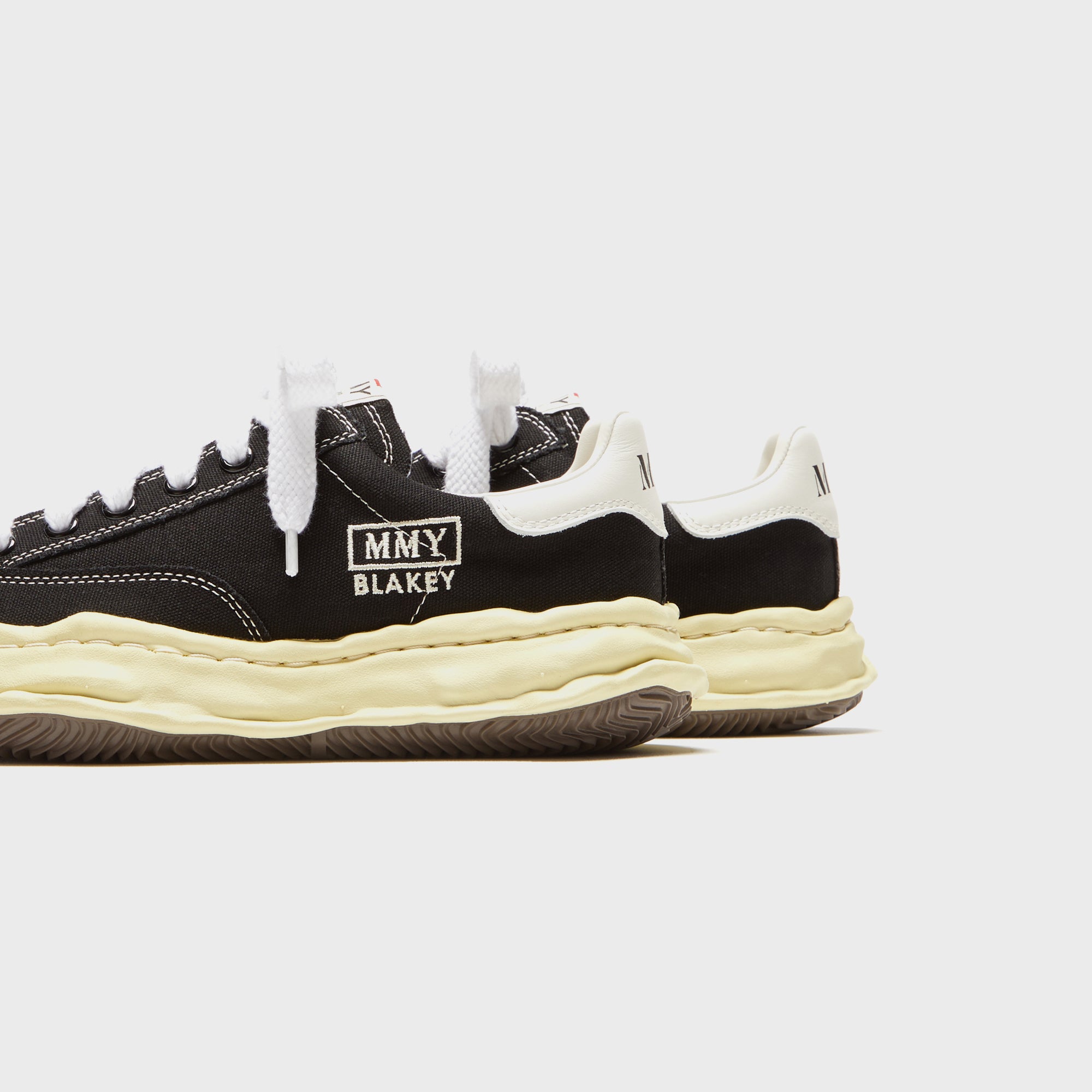 Mihara Yasuhiro Blakey Low - Vintage Black – Kith