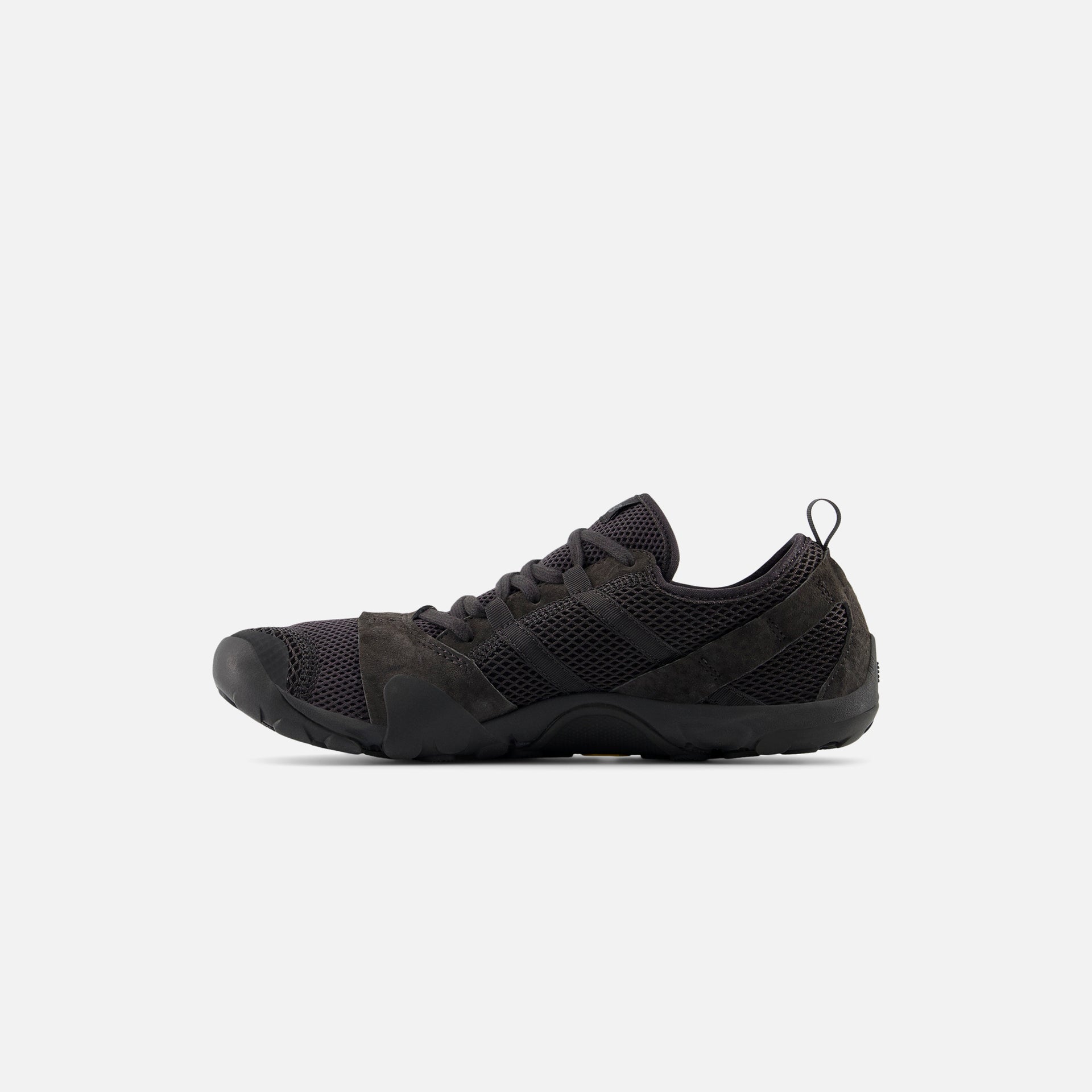 New Balance MT10 - Black