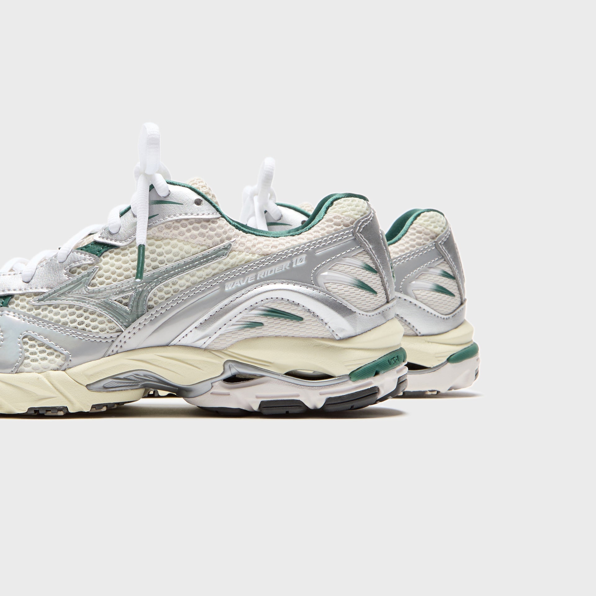 Mizuno Wave Rider 10 - Snow White / Slate