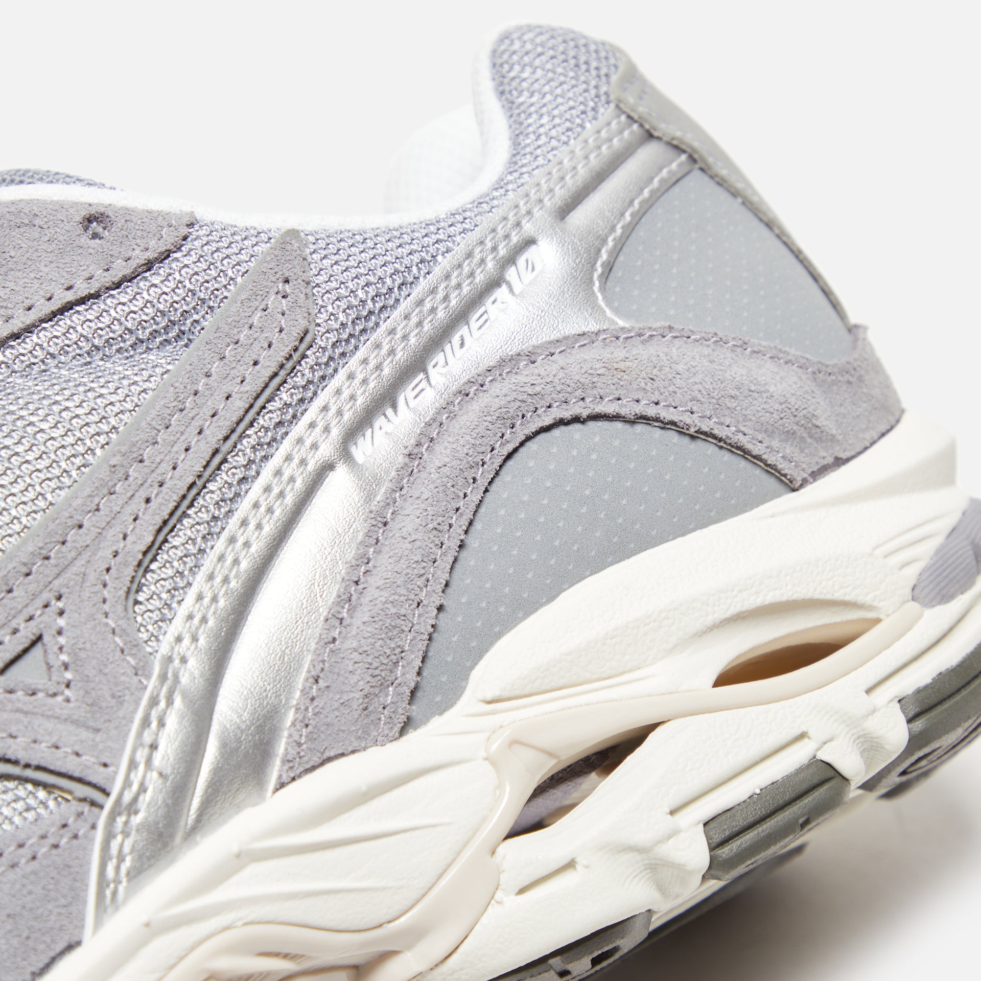 Mizuno Wave Rider 10 - Quicksilver / Tradewinds / Snow White