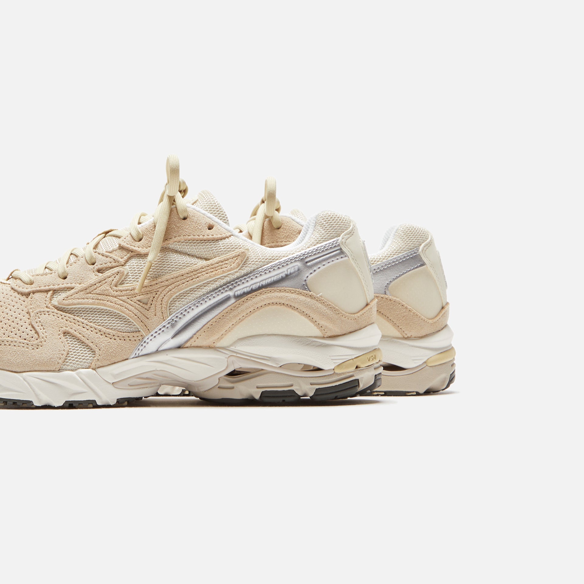 Mizuno Wave Rider 10 - Mojave Desert / Summer Sand / Snow White