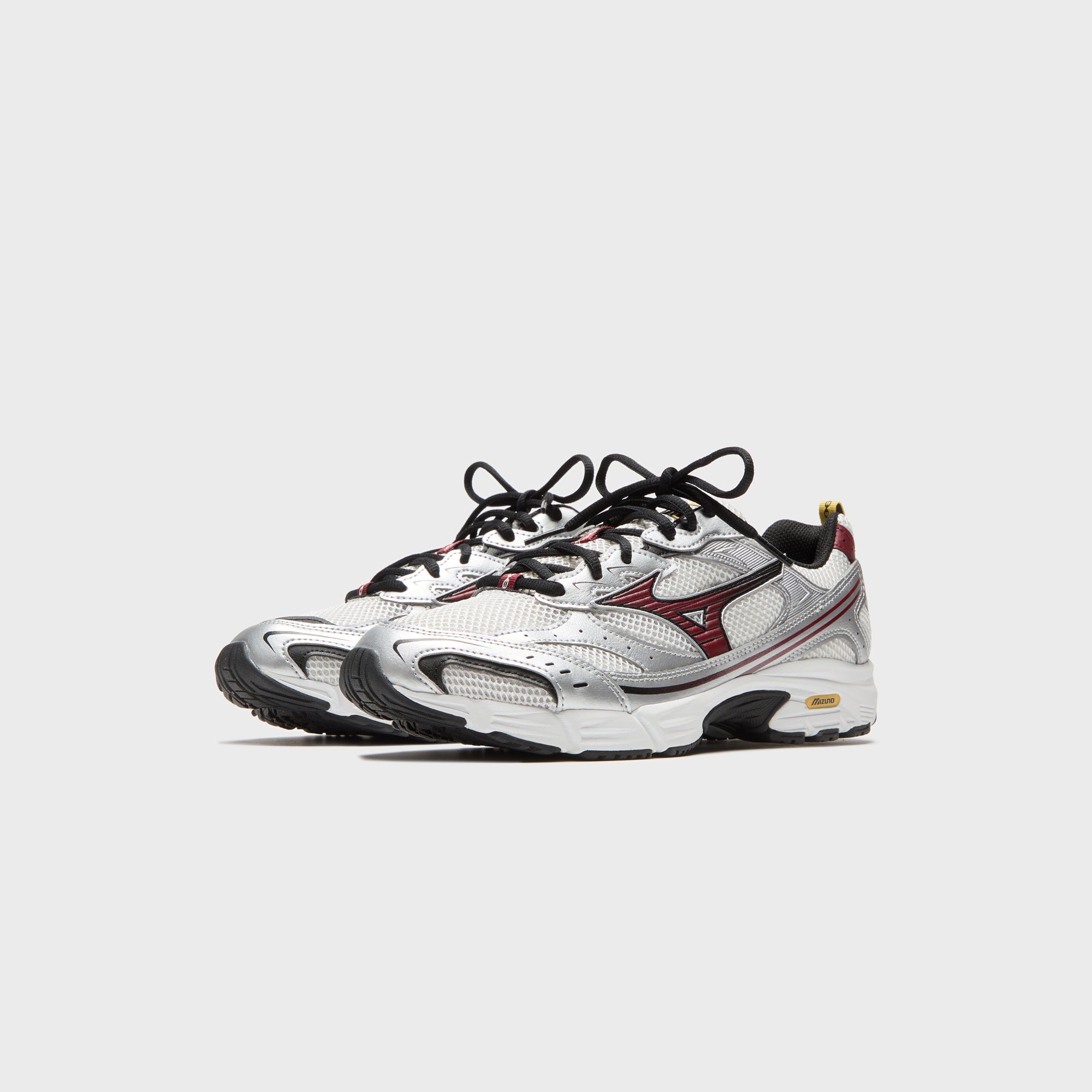 Mizuno MXR - Nimbus Cloud / Syrah – Kith