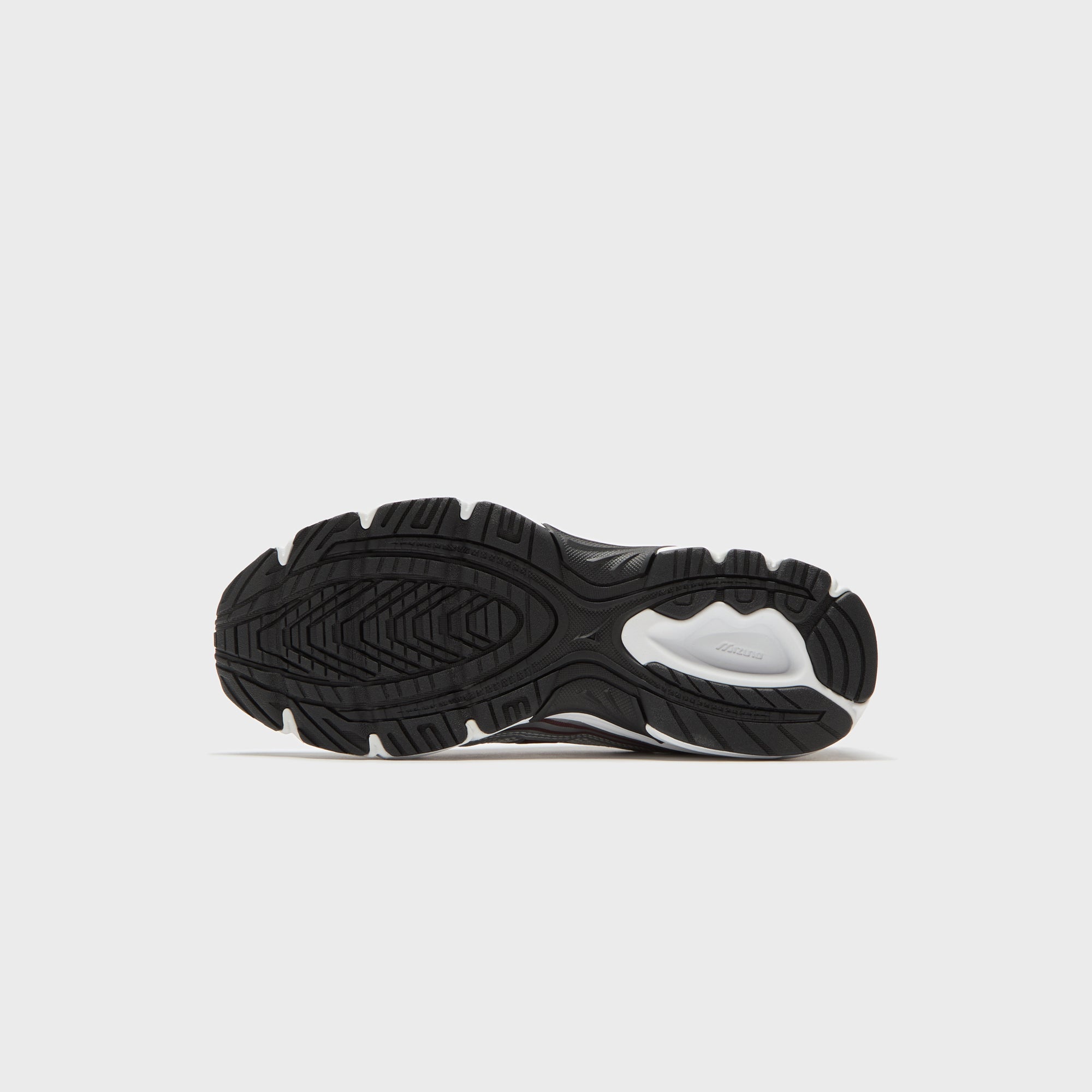 Mizuno MXR - Nimbus Cloud / Syrah – Kith