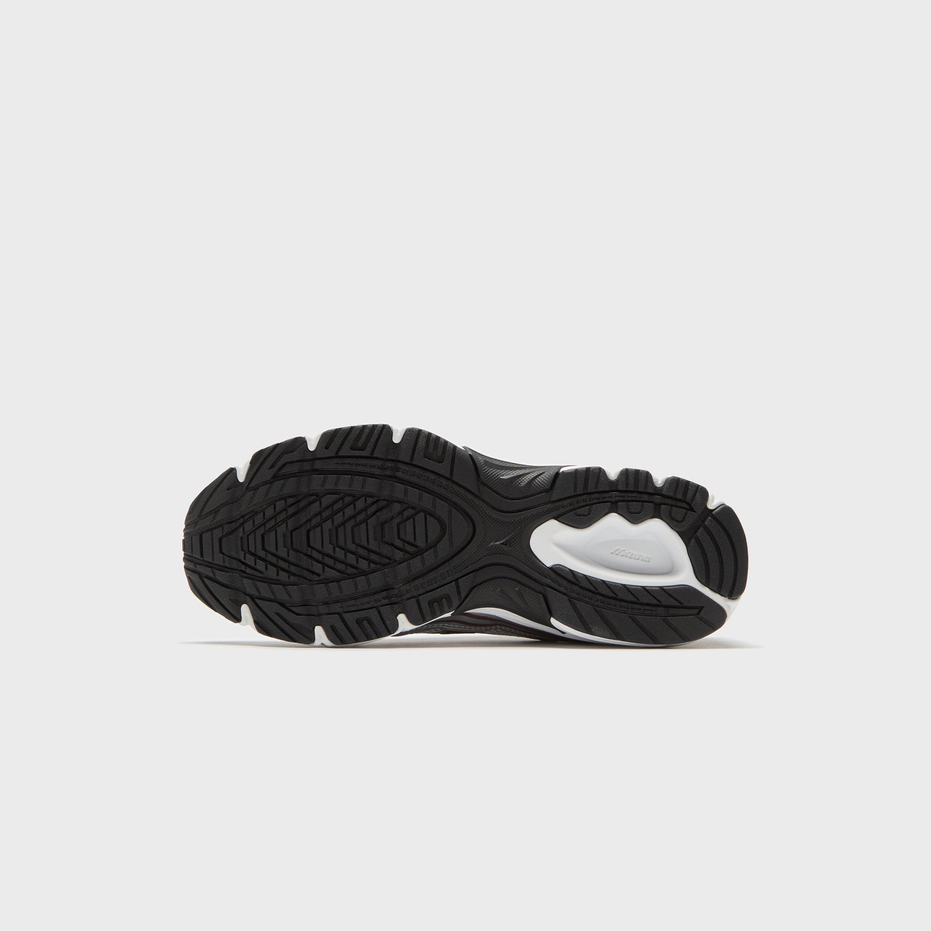 Mizuno MXR - Nimbus Cloud / Syrah