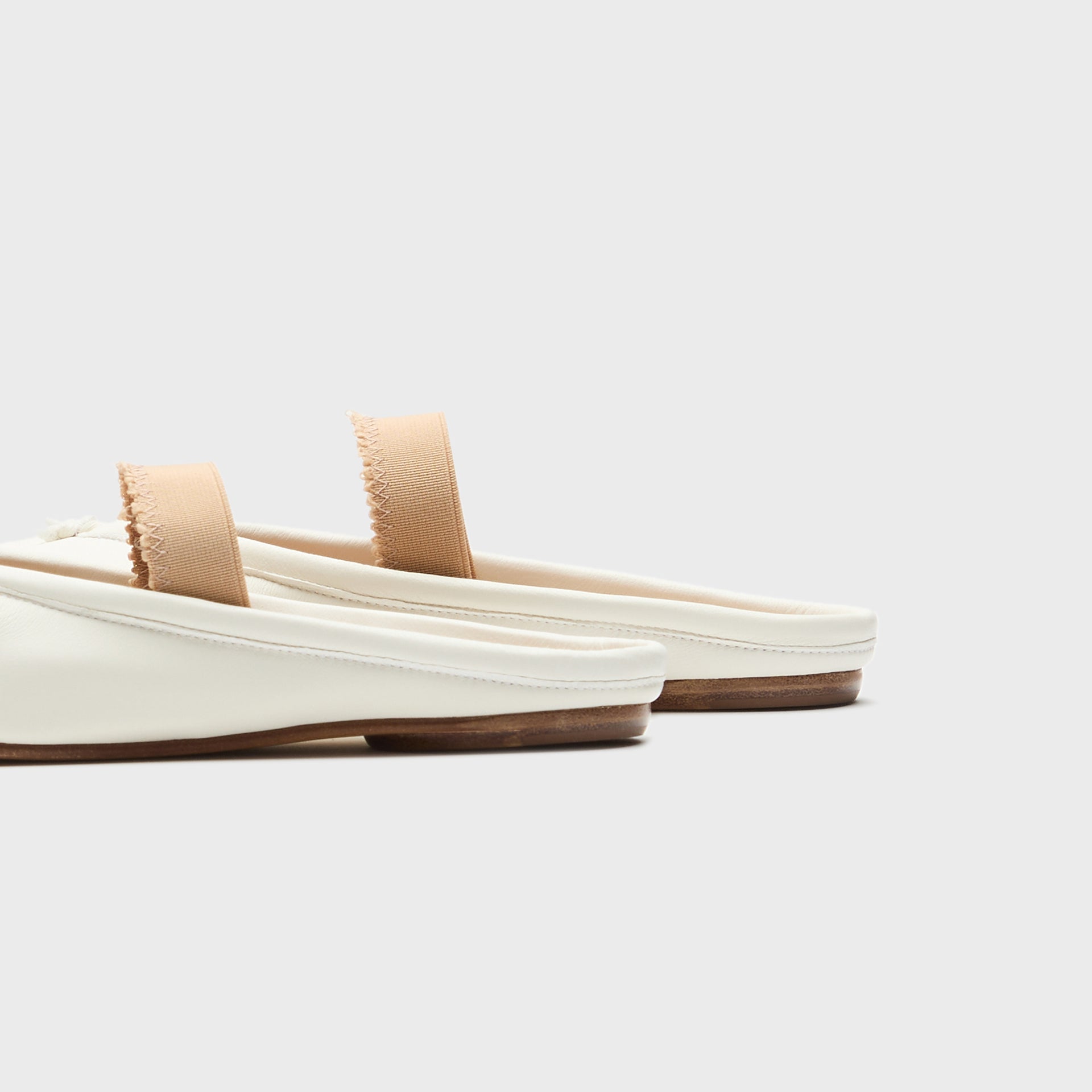 Maison Margiela Tabi Ballerina Mule Elastic Band - White