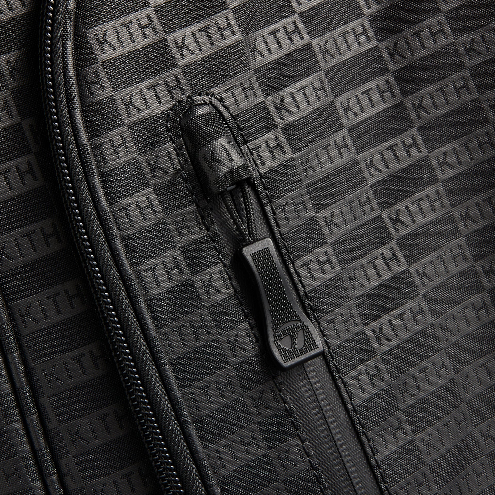 Kith for TaylorMade Flextech Stand Bag | MADE-TO-ORDER - Black