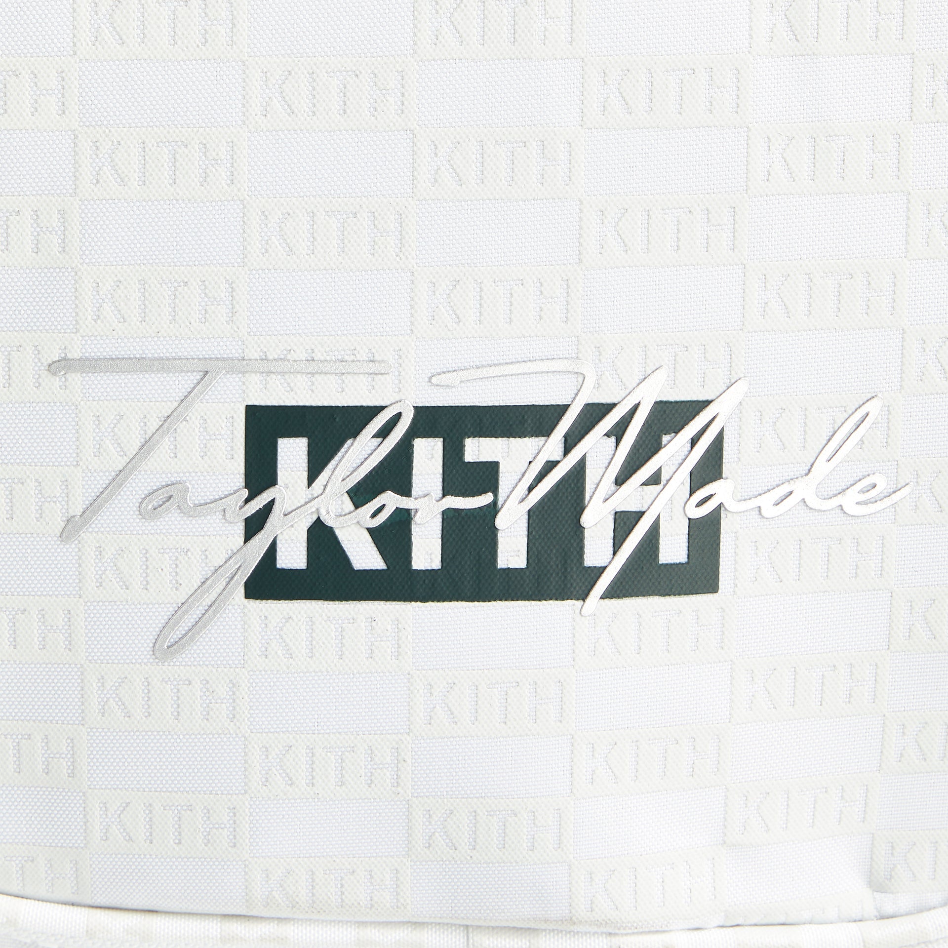 Kith for TaylorMade Flextech Stand Bag | MADE-TO-ORDER - White