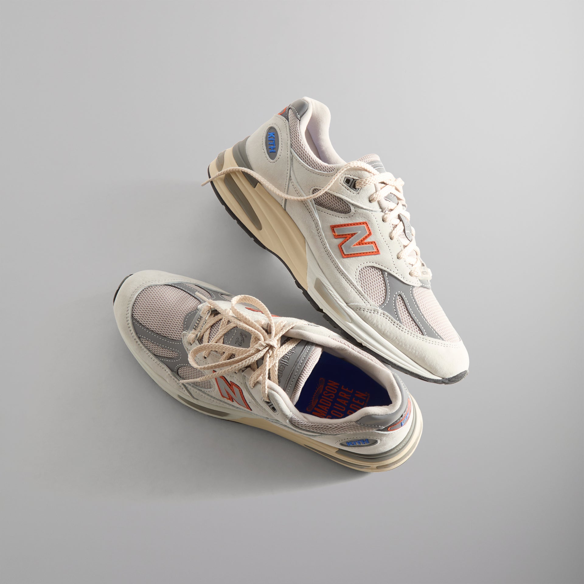 Kith & New Balance Madison Square Garden Made in UK 991V2 - Antarctica / Beige / Castlerock