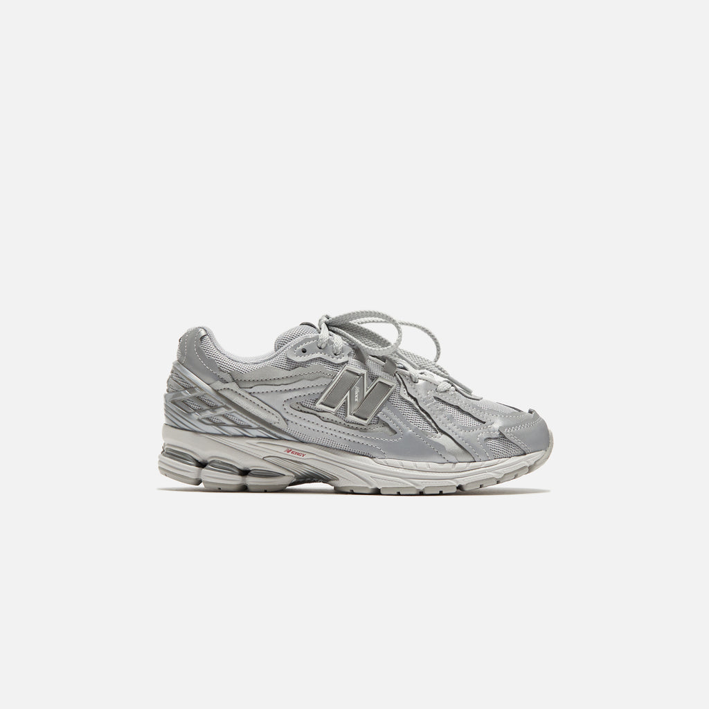 New Balance 1906D - Silver Metallic – Kith