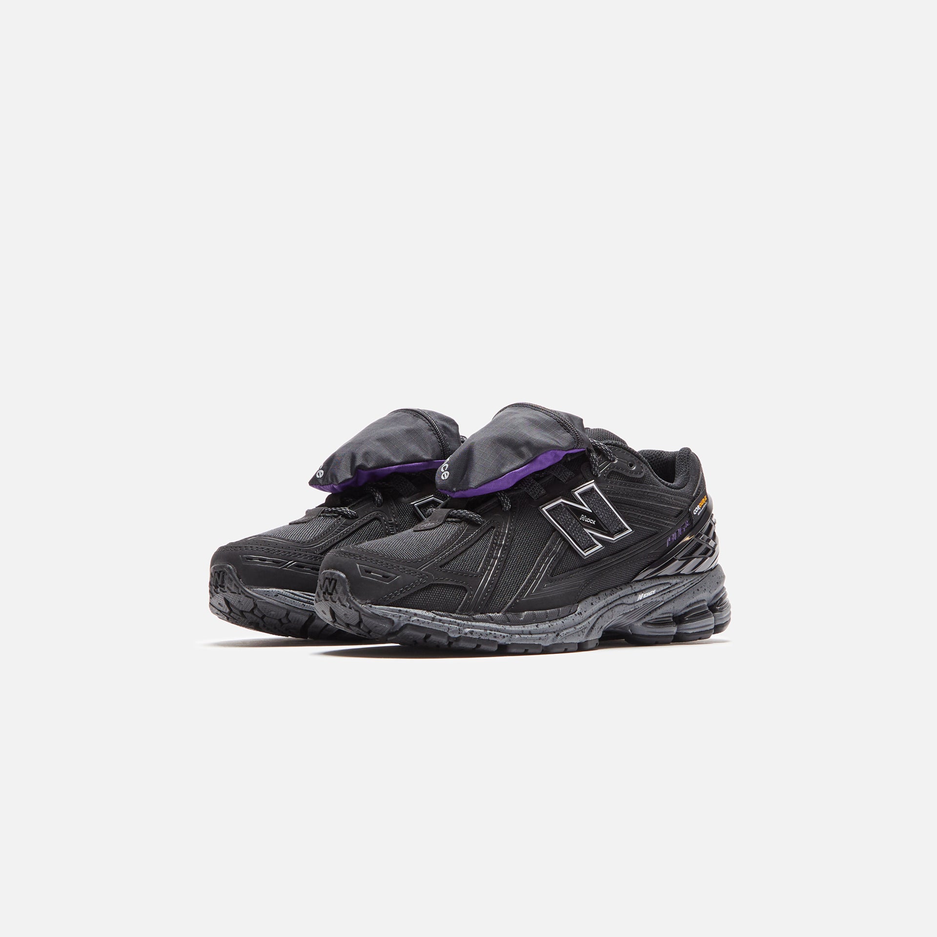 New Balance 1906R - Black / Prism Purple / Castlerock