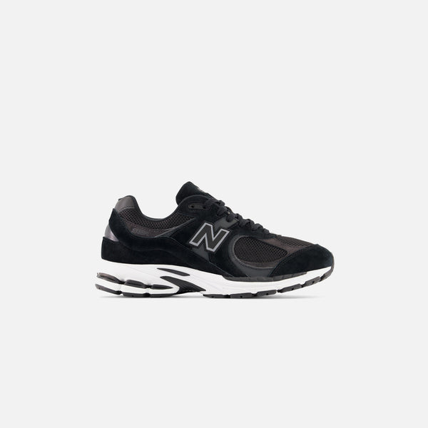 New Balance 2002R - Black – Kith