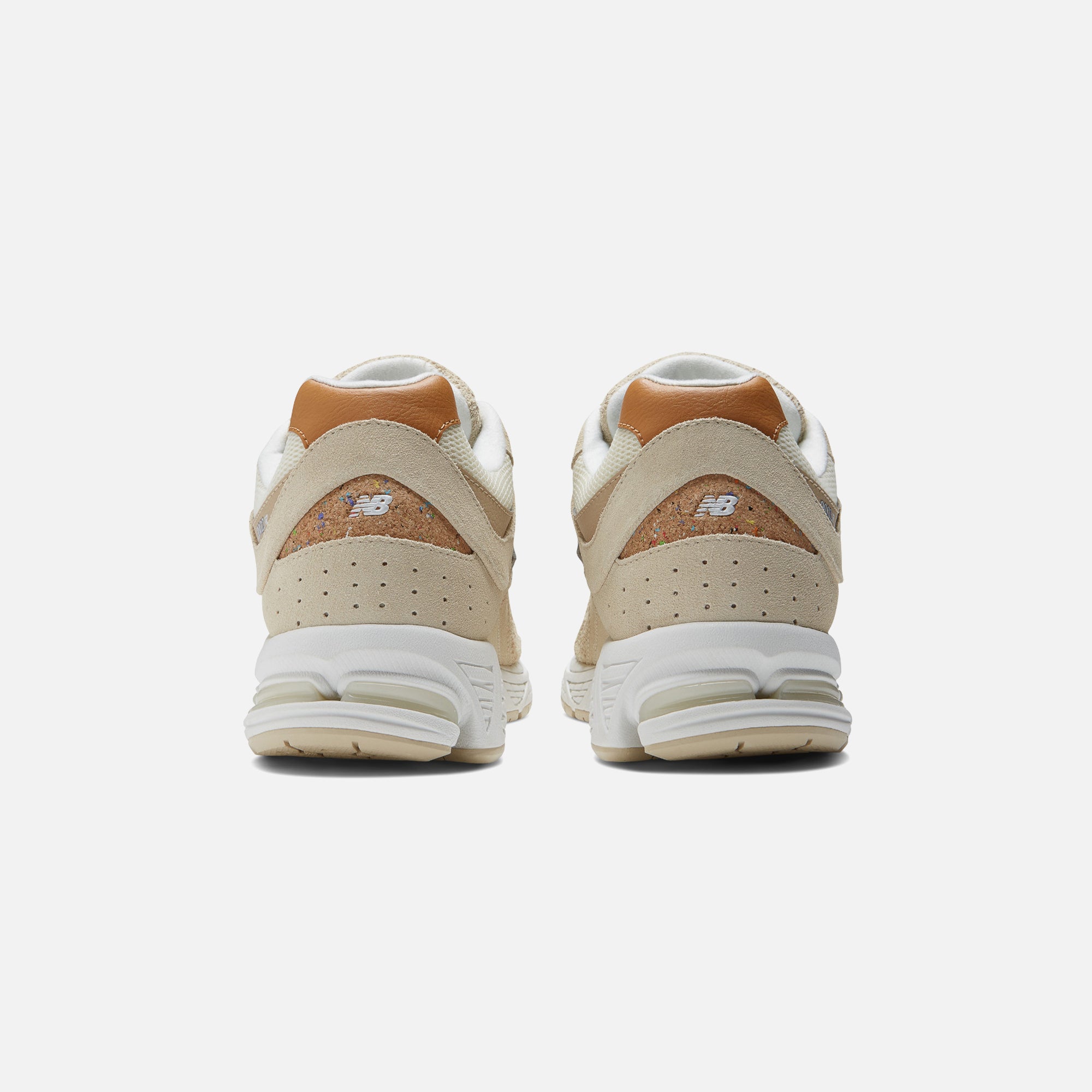 New Balance 2002R - Sandstone – Kith