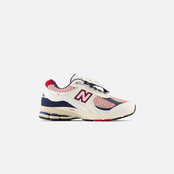 New Balance 2002R - Sea Salt Red / White – Kith