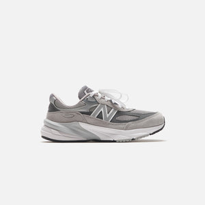 New Balance WMNS Made in US 990v6 - Grey