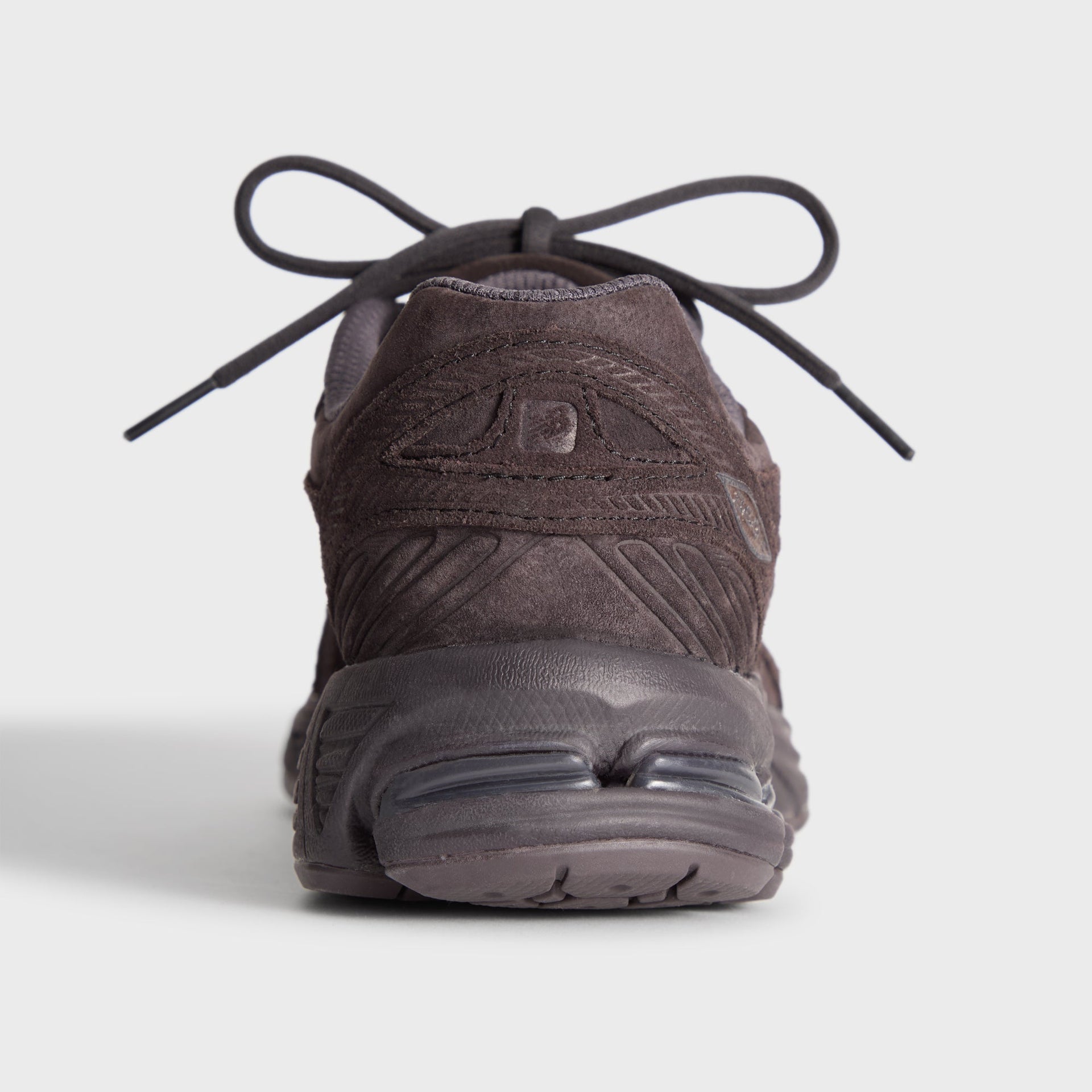 Kith & New Balance 860v2 - Espresso - PH