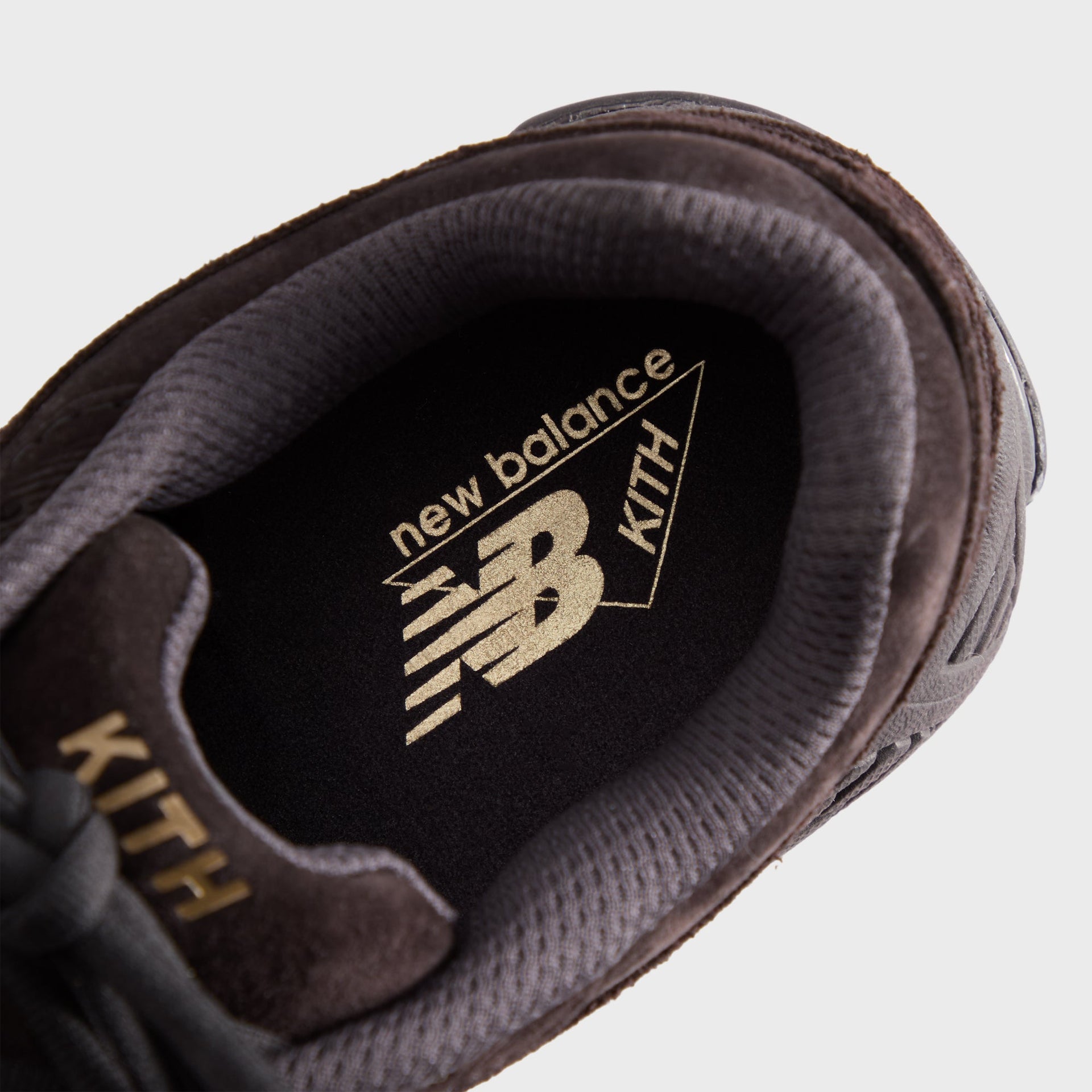 Kith & New Balance 860v2 - Espresso - PH
