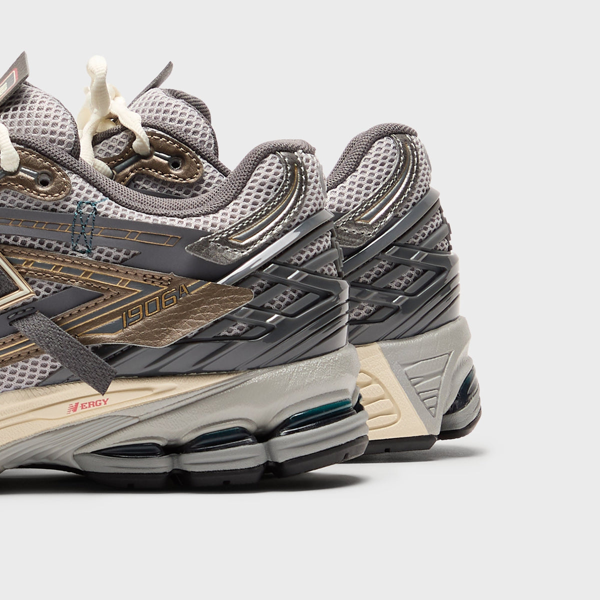 New Balance 1906A - Thunder Brown / Slate Grey