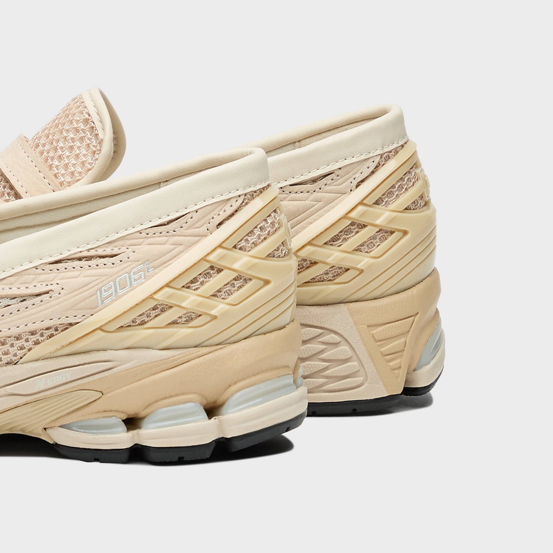 New Balance 1906L - Beige