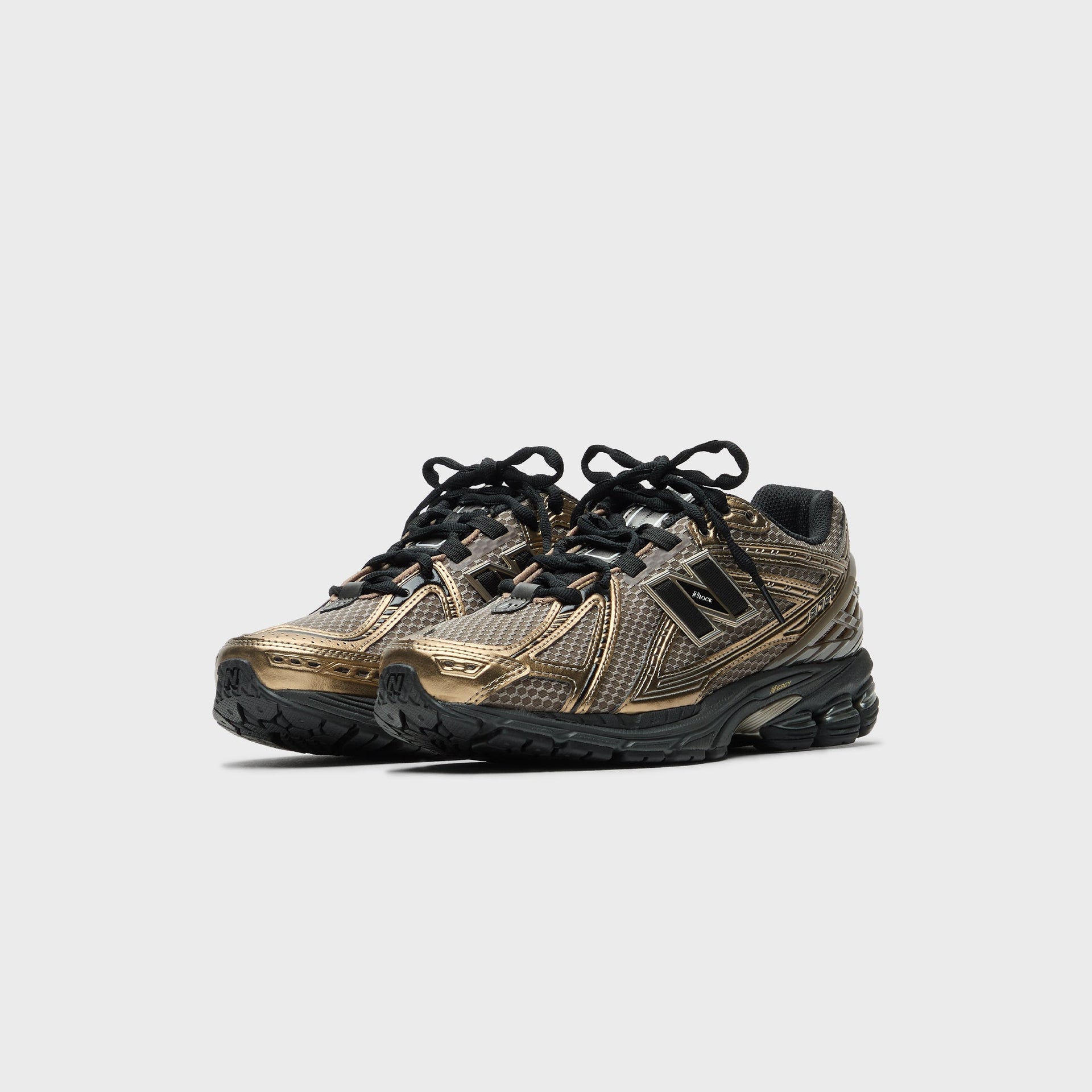 New Balance 1906R - Mushroom / Black / Black Metallic