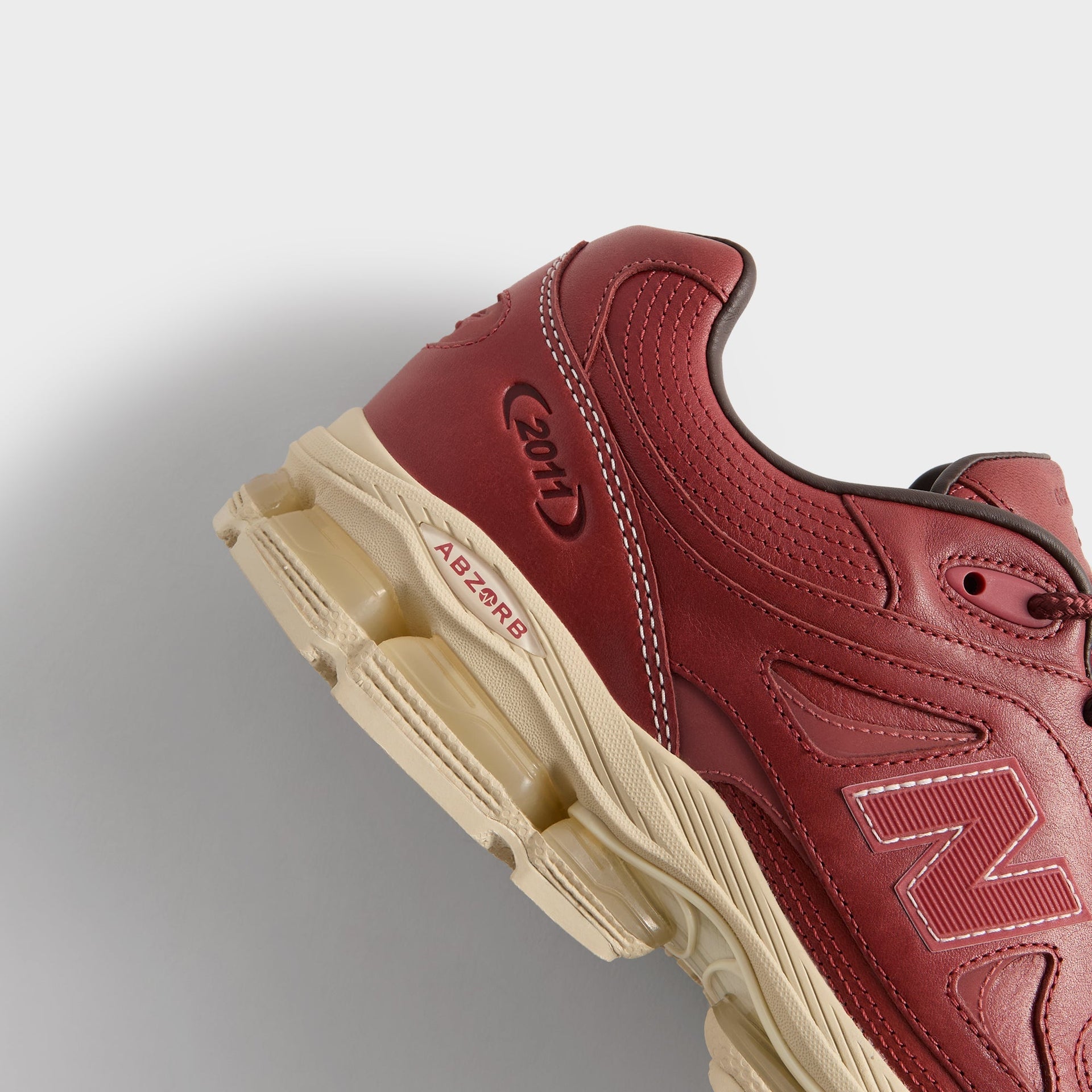Ronnie Fieg & New Balance 2011 - Bossa Nova / Breakfast Tea - PH