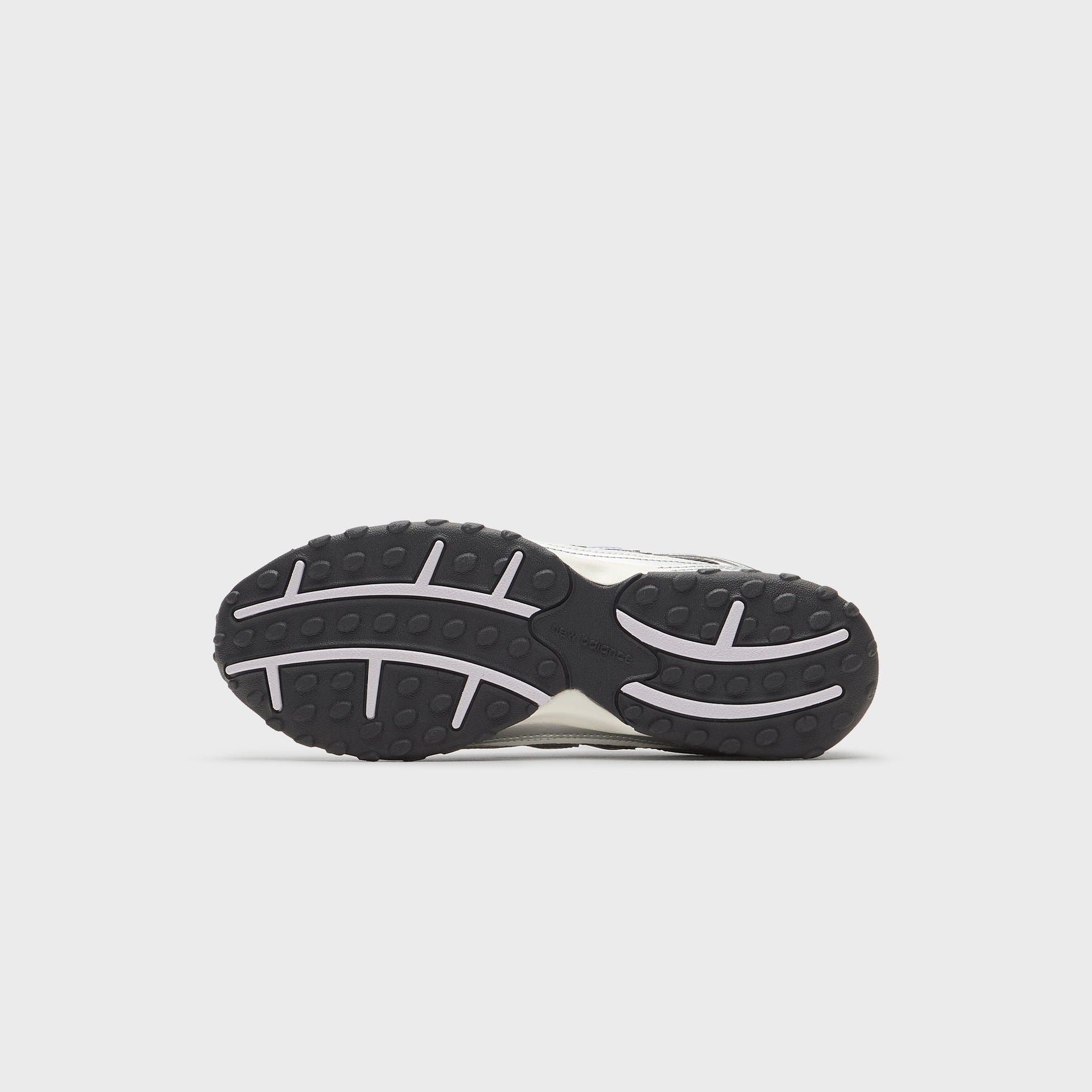 New Balance 204L - Silver Metallic