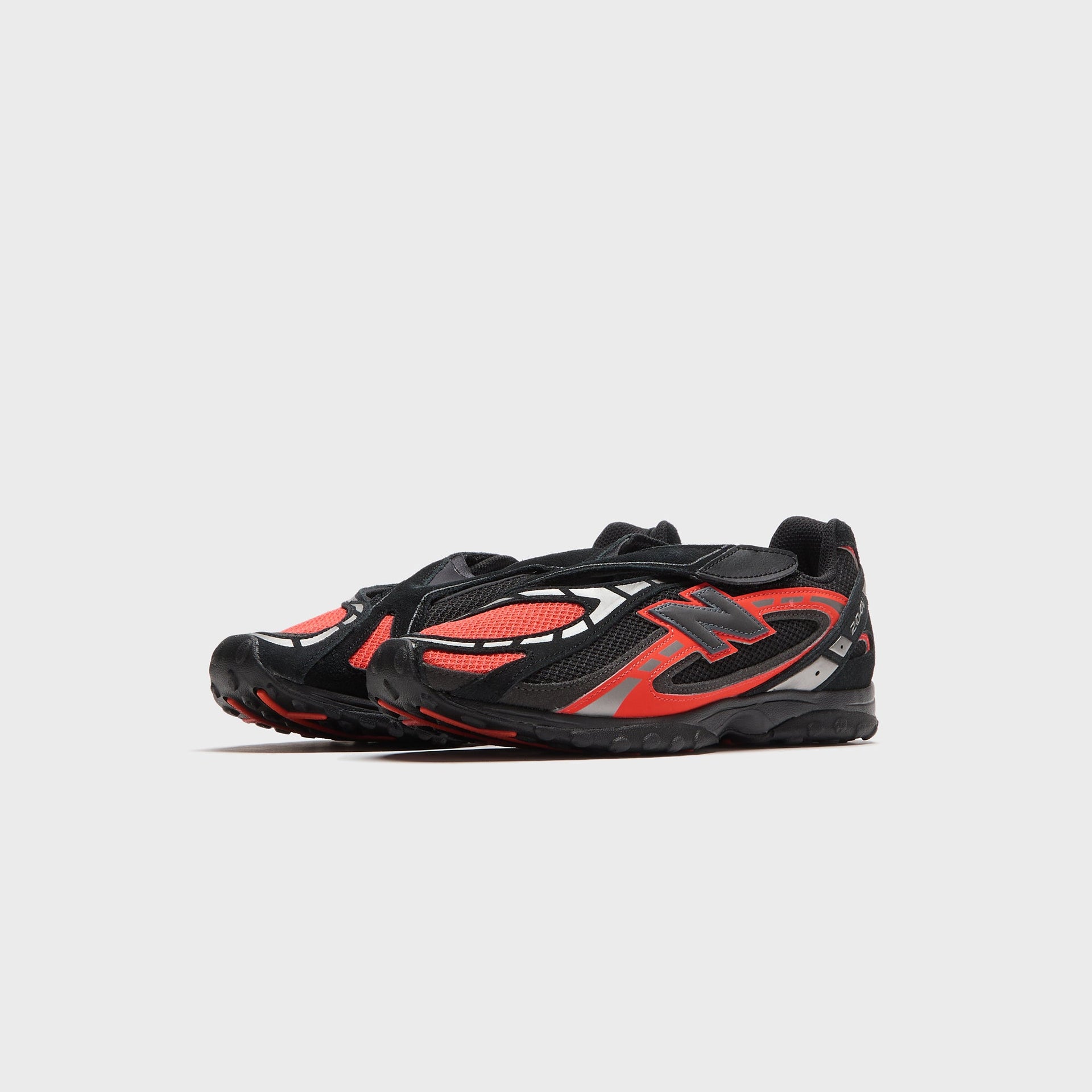 New Balance 204V - Neo Flame / Black / Black Cement