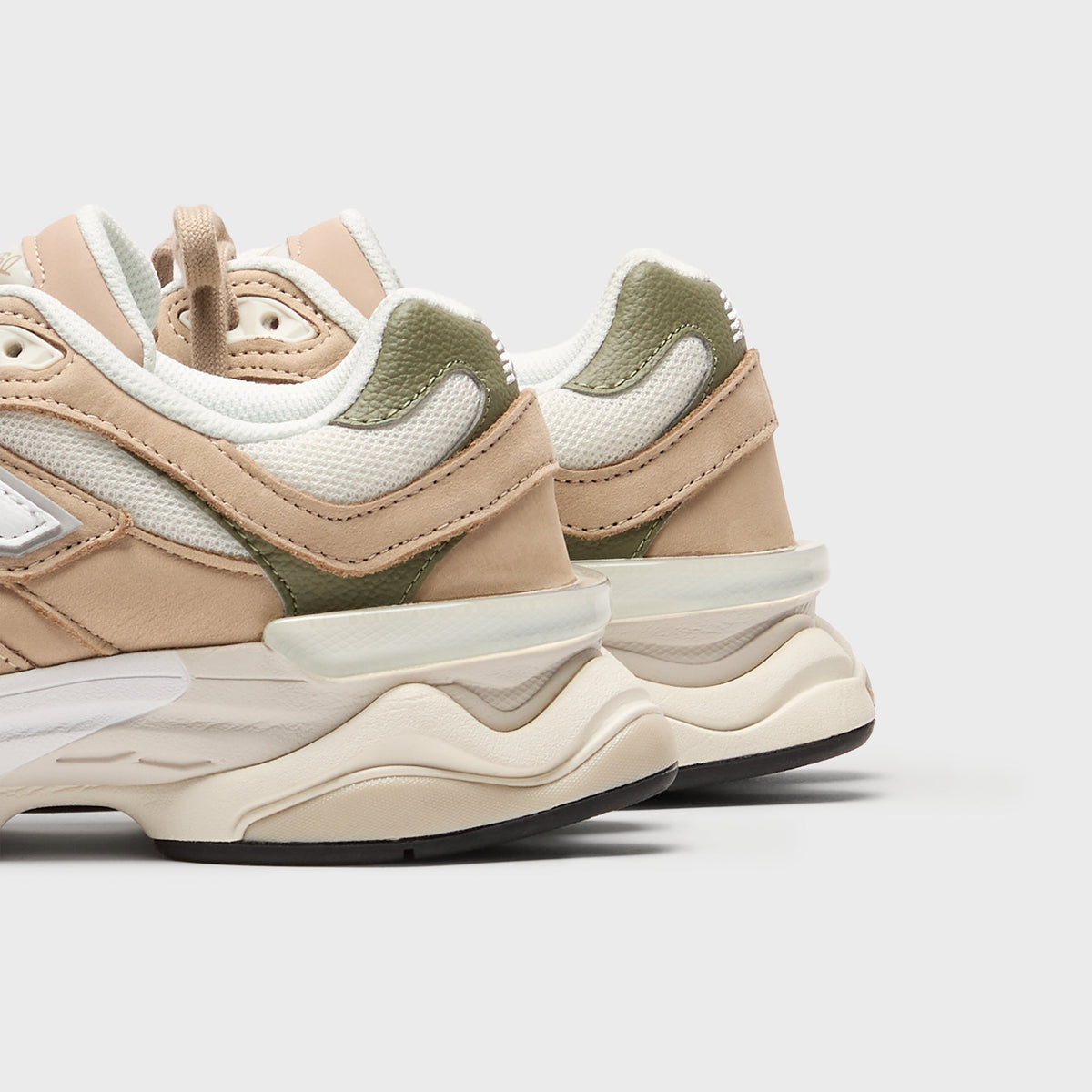 New Balance 9060 - Mindful Grey / Dark Olivine