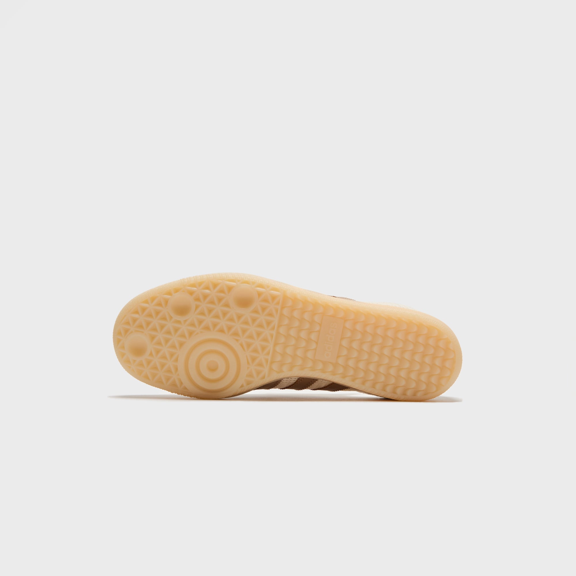 adidas☆サンバ OG CREA/CARD/CRYS adidas Samba OG - Cream White / Cardboard / Crystal Sand – Kith
