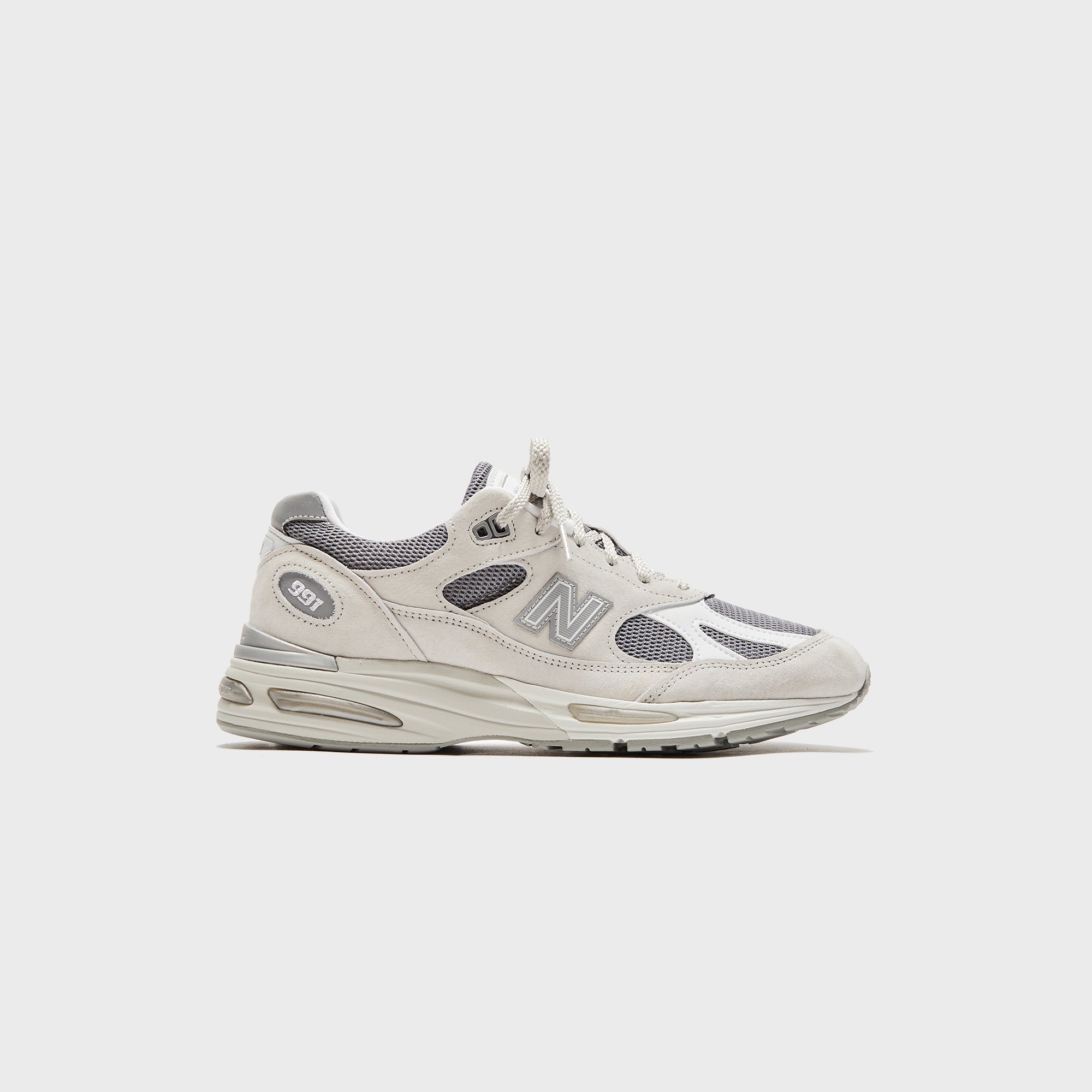 かなた　KITH × New Balance 991V2 New Balance Made in UK 991v2 - Nimbus Cloud – Kith