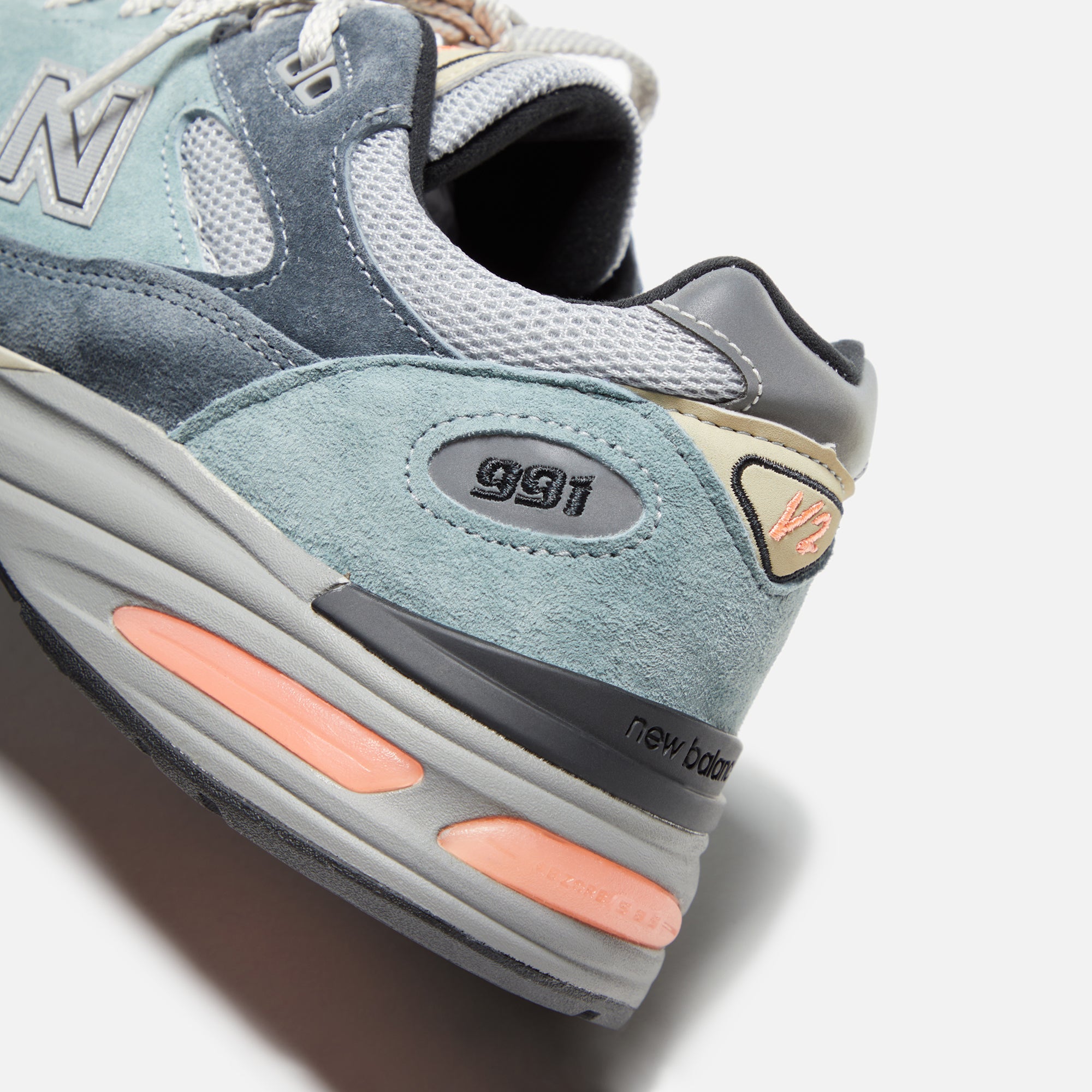 New Balance Made in UK 991v2 - Blue / Turbulence / Quiet New Balance Made in UK 991v2 - Blue / Turbulence / Quiet