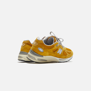 New Balance Made in UK 991v2 - Yellow