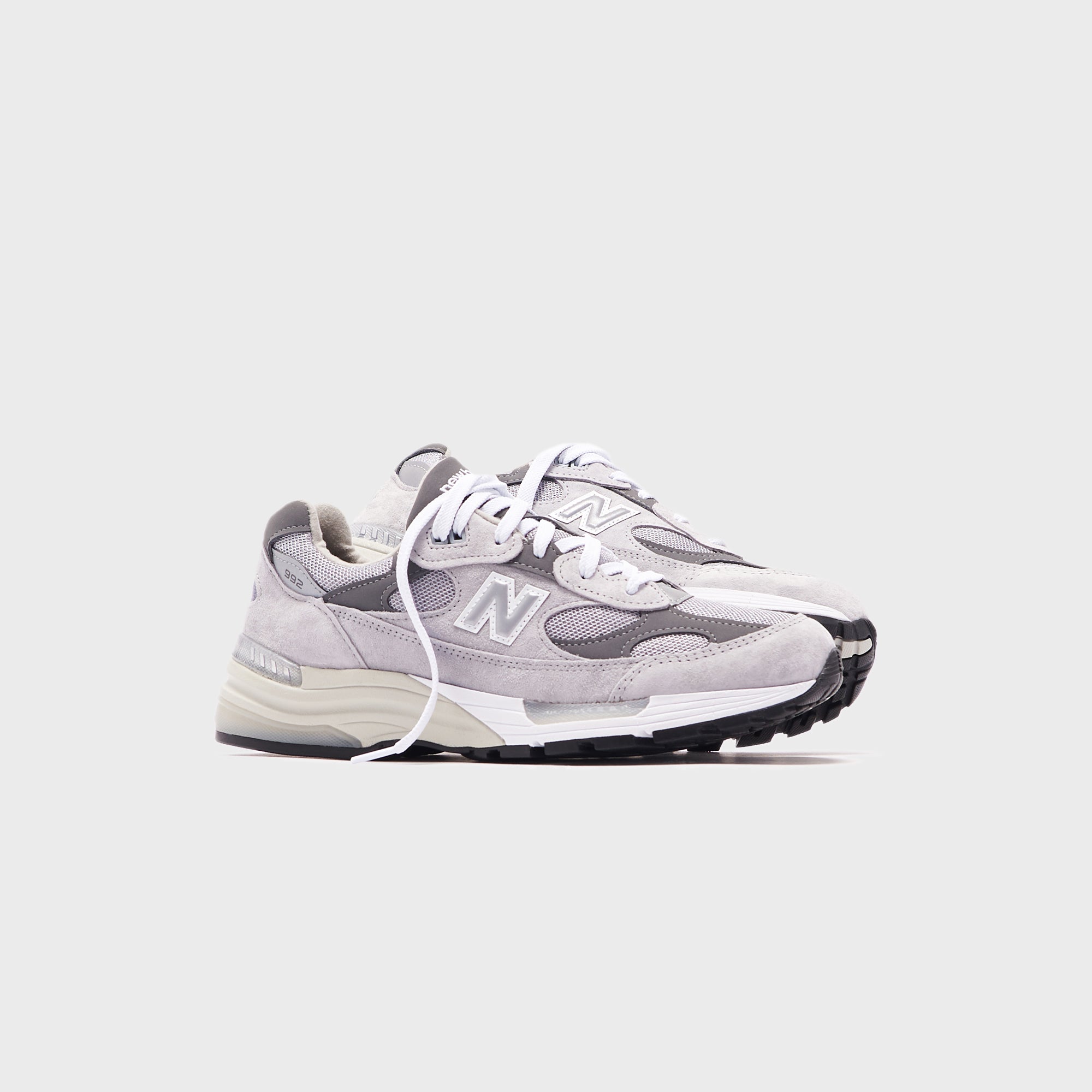 靴 KITH New Balance 992 MADE in USA New Balance Made in USA 992 - Tan / Brown – Kith