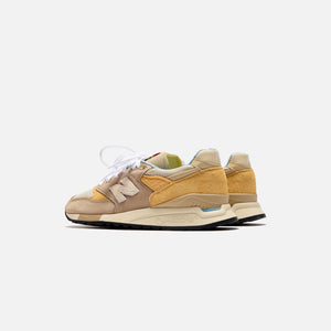 New Balance apoyo Made in USA 998 - Incense / Sandstone