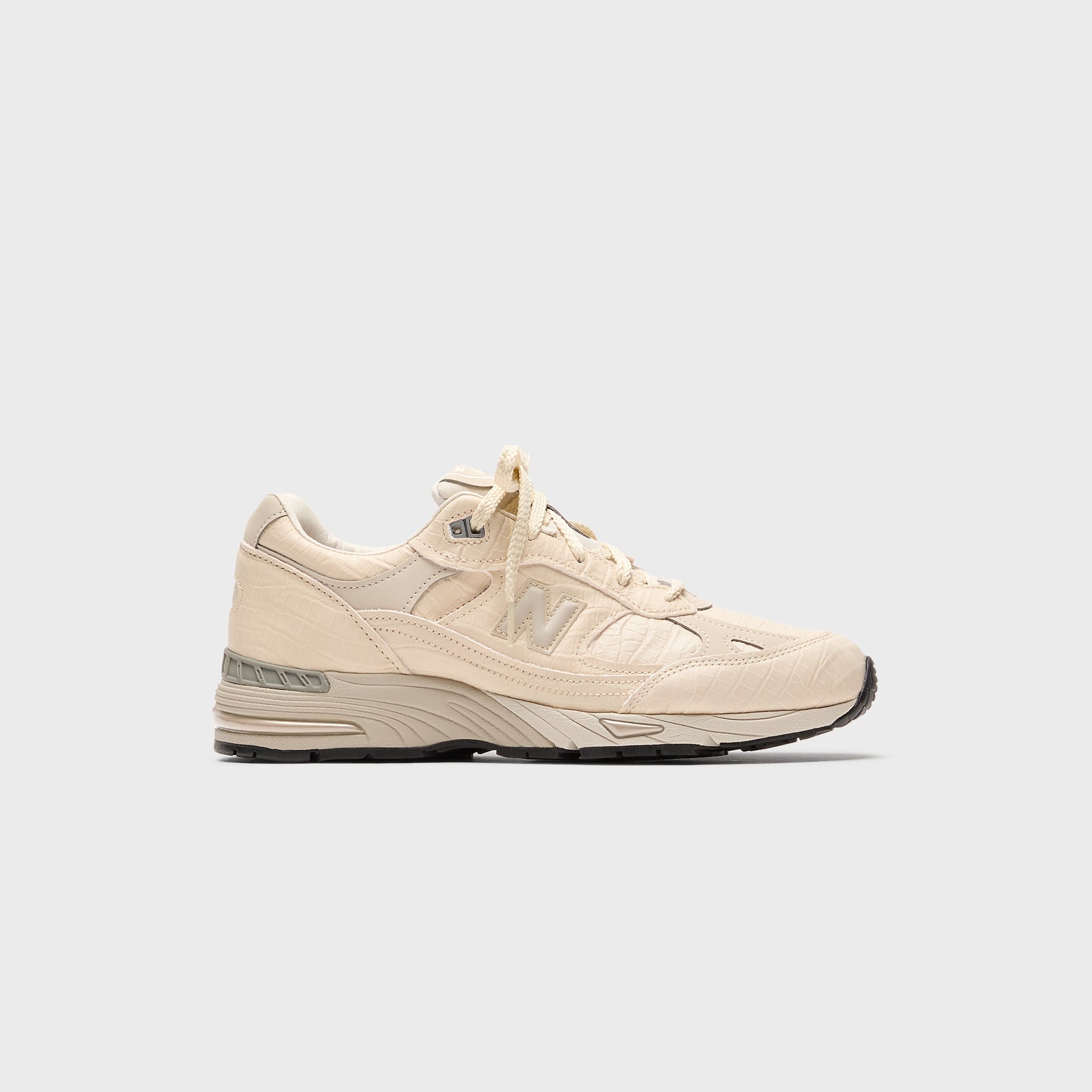 New Balance WMNS Made in UK 991v1 - Oyster Gray / Pistachio Shell / French Oak