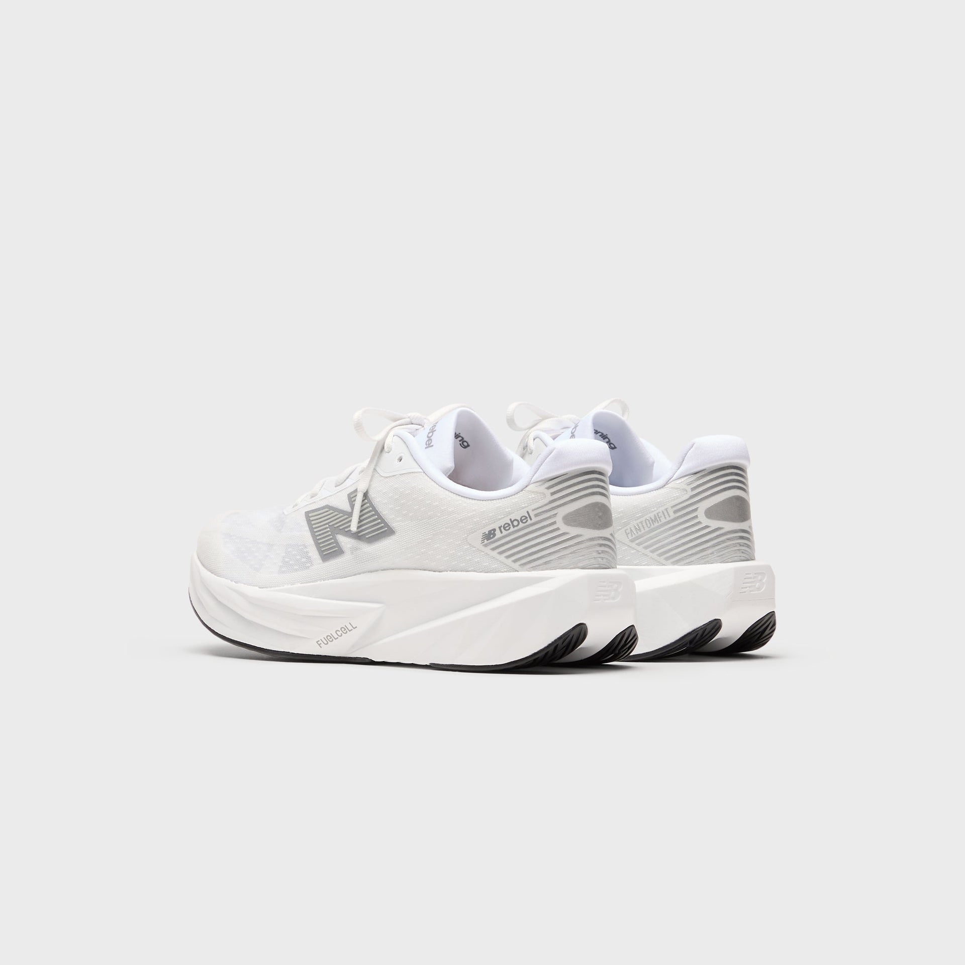 New Balance FuelCell Rebel v5 - White / Silver Metallic