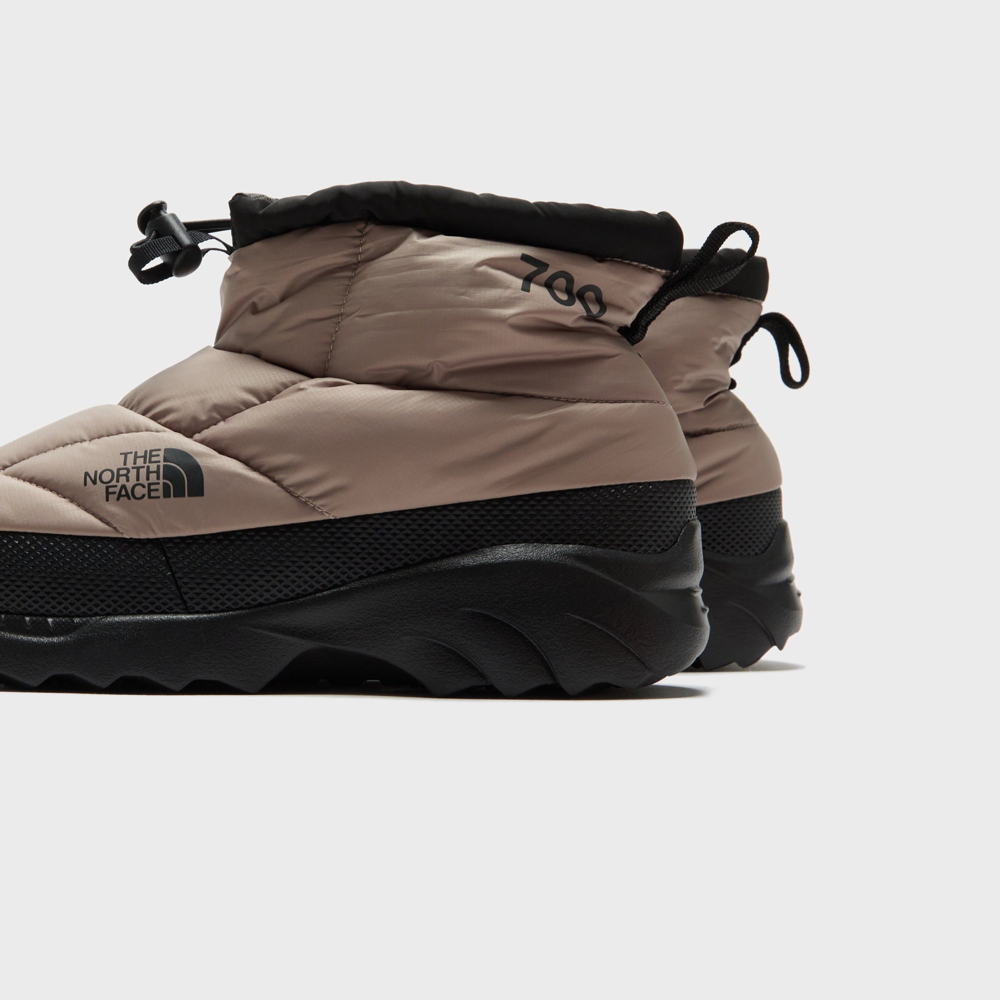 The North Face Nuptse Traction Chukka - Mushroom Grey / TNF Black