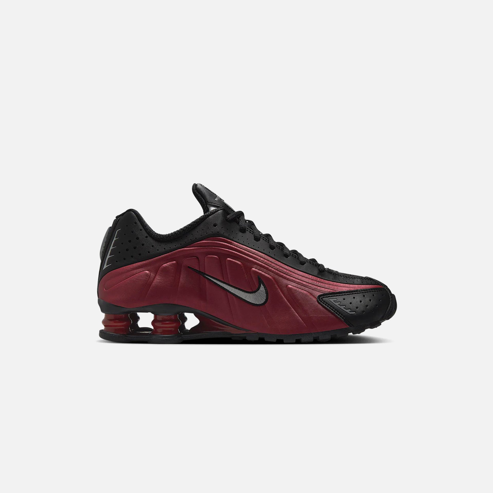 Nike WMNS Shox R4 - Black / Metallic Silver / Team Red