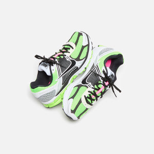 Nike Zoom Vomero 5 SE SP - Electric Green / Black / White / Sail