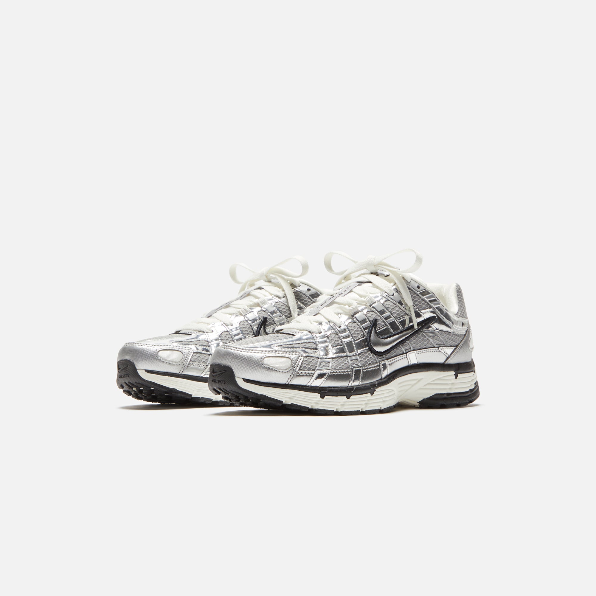 Nike P-6000 - Metallic Silver / Metallic Silver / Sail