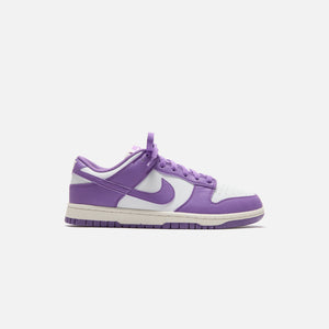 Nike WMNS Dunk Low Next Nature - Summit White / Black Raspberry