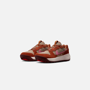 Nike ACG Lowcate - Hemp / Coral Chalk / Dark Russet / Total Orange / Light Orewood Brown