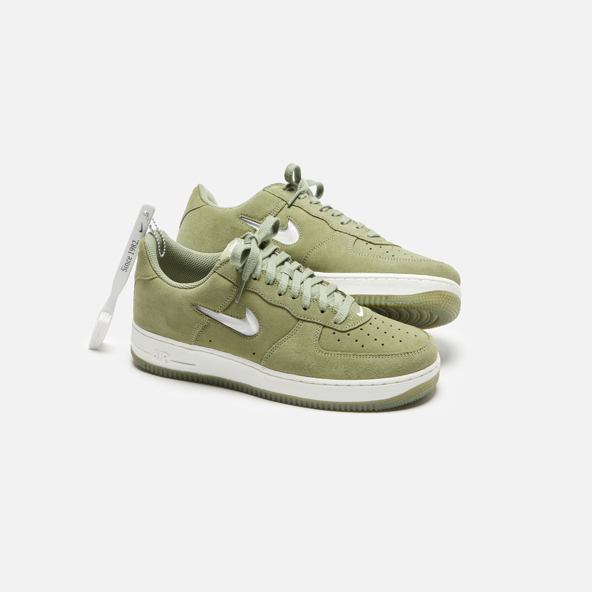 Nike Air Force 1 Low Retro COTM LTR - Oil Green / Summit White