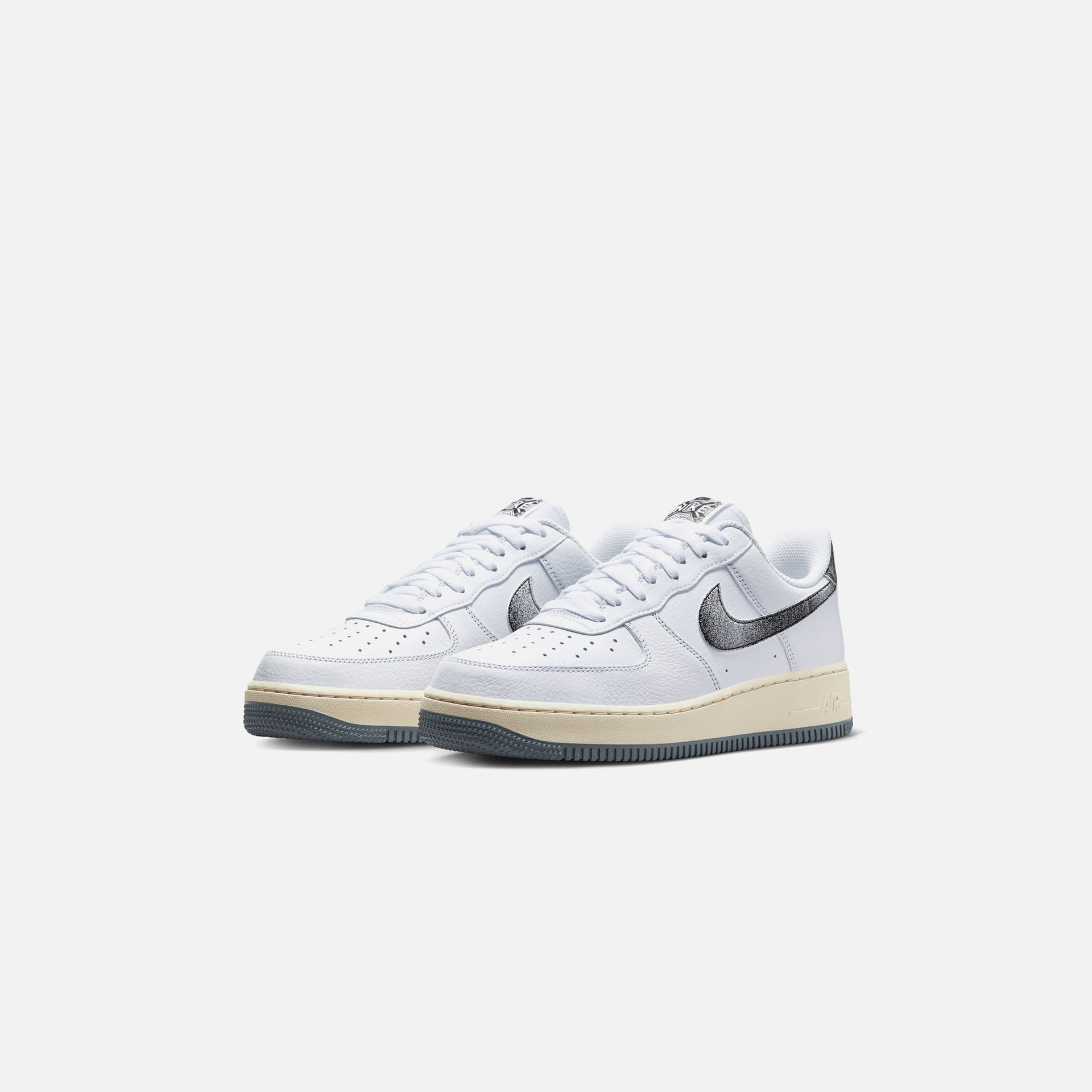 Nike Air Force 1 `07 LX EMB - White / Smoke Grey / Beach White