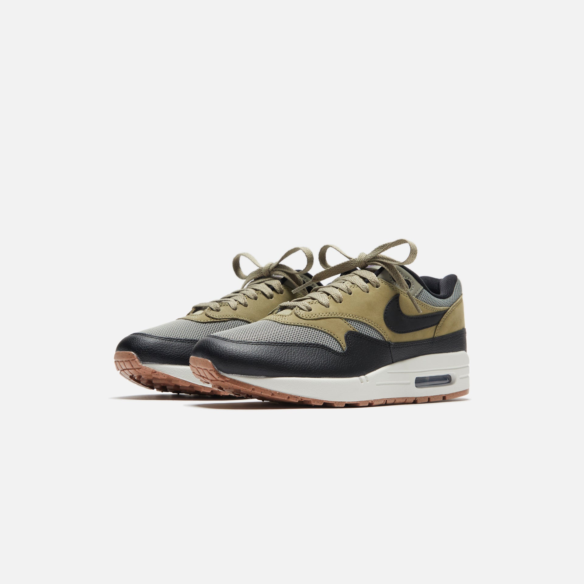 Neutral Olive Nike Air Max Dark Stucco Nike Air Max Sports Classic
